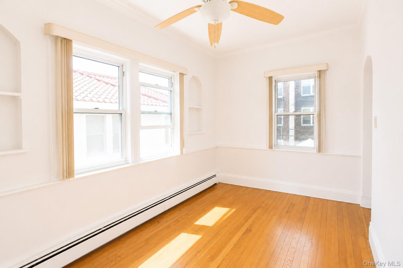 15 W Walnut Street