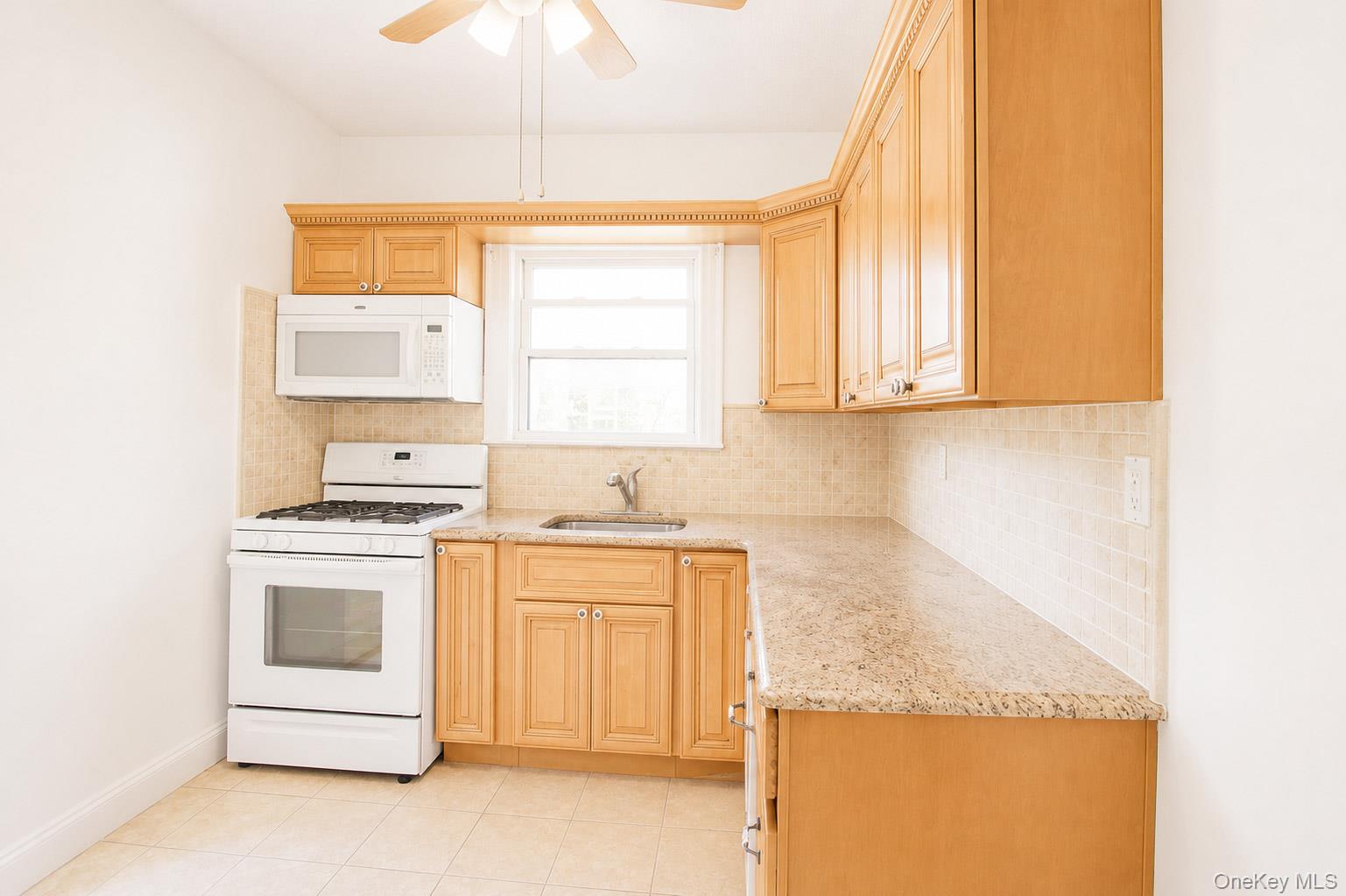 15 W Walnut Street
