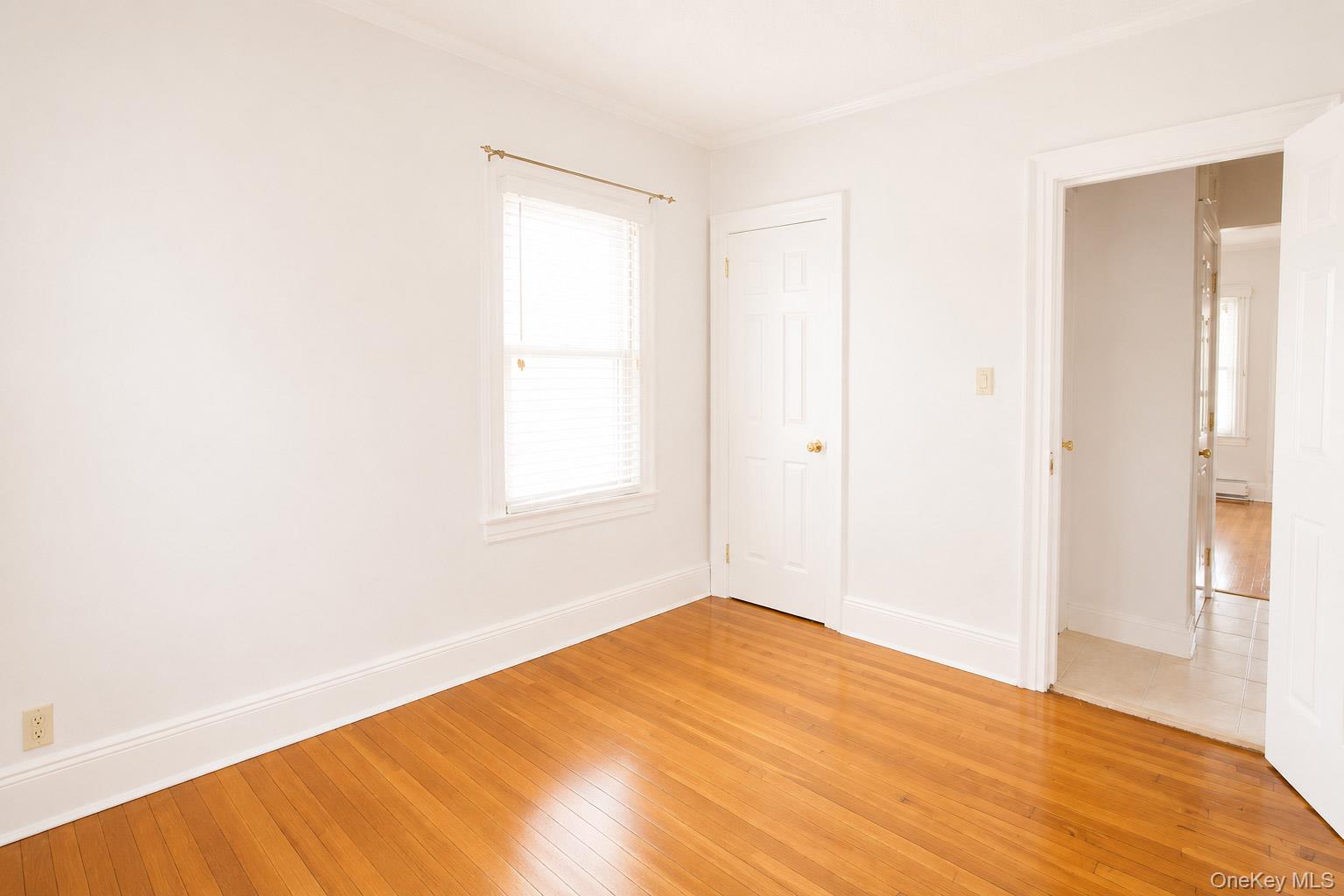 15 W Walnut Street