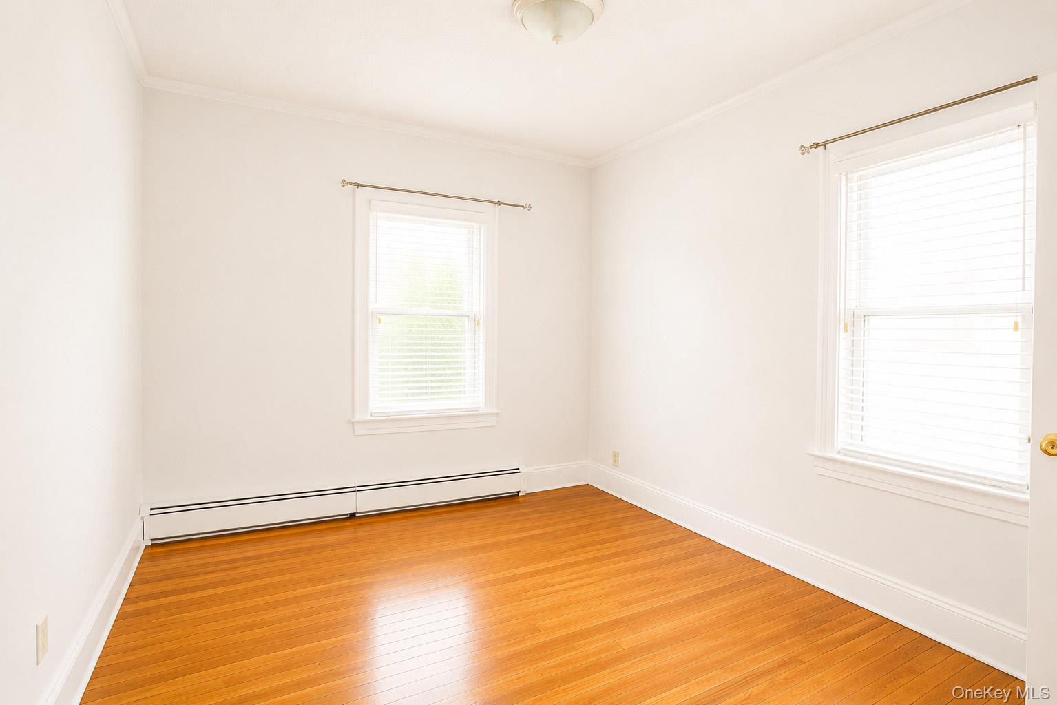 15 W Walnut Street
