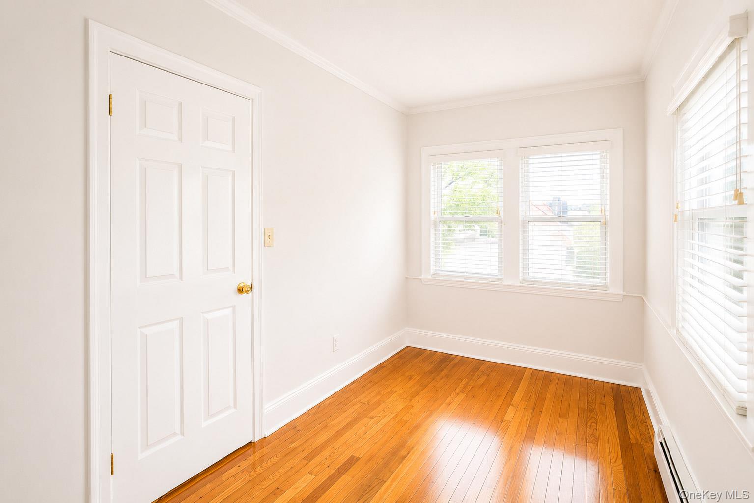 15 W Walnut Street