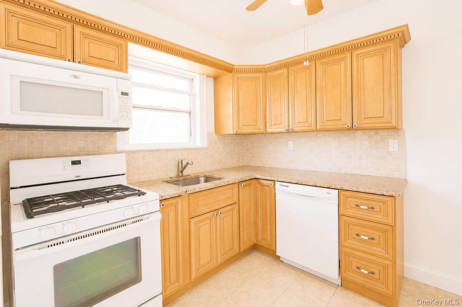 15 W Walnut Street