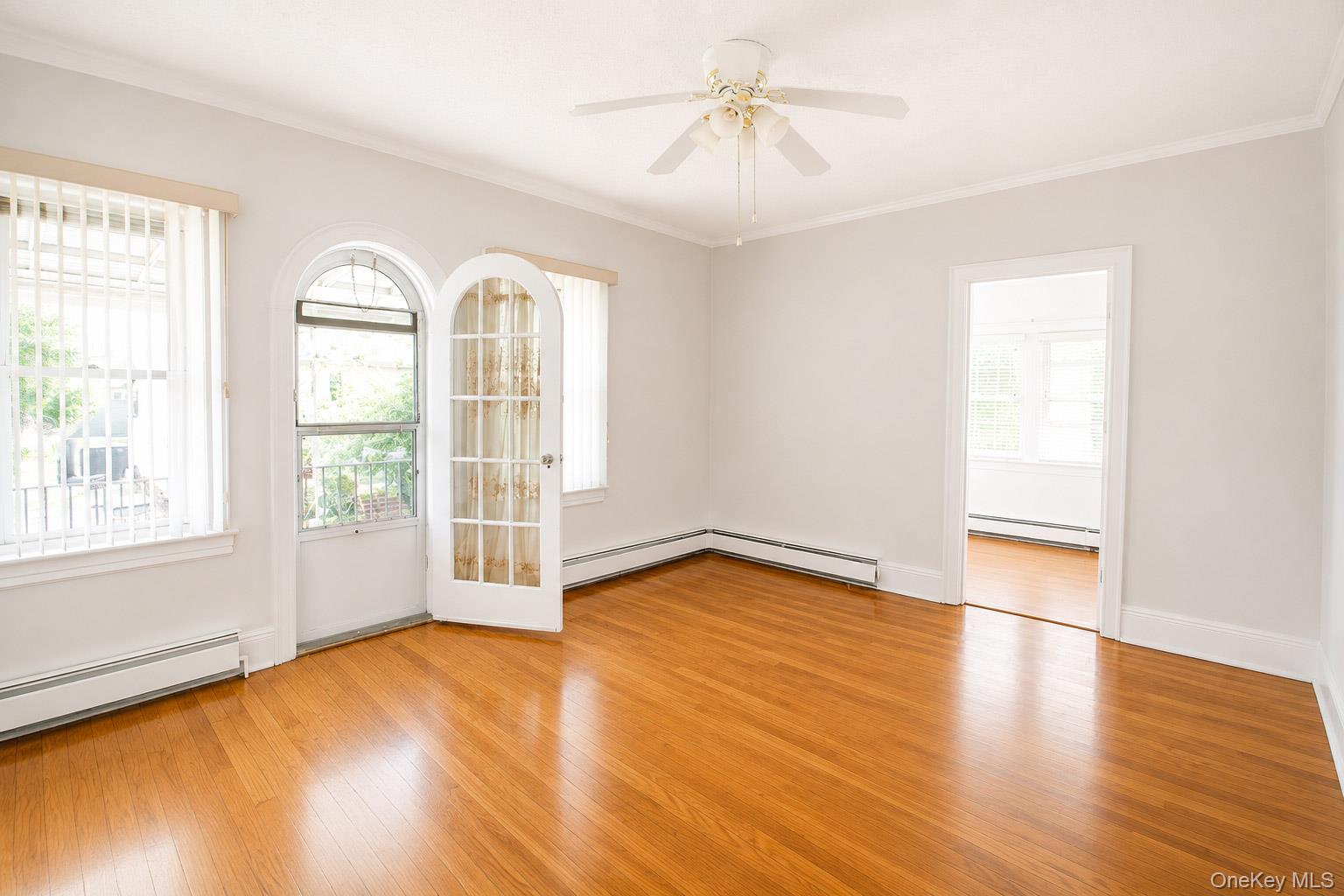 15 W Walnut Street