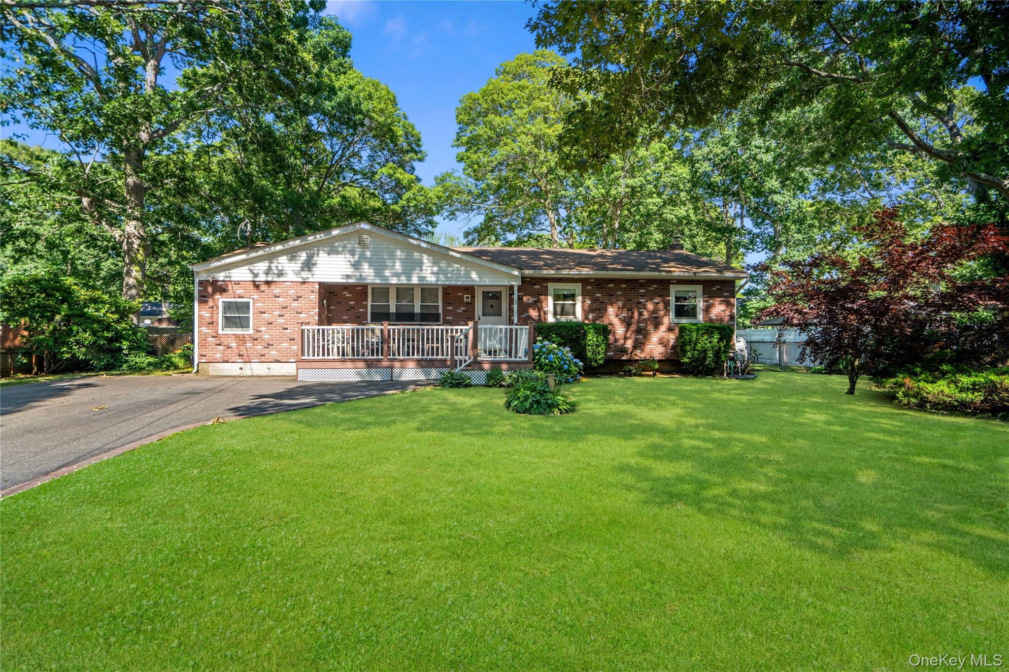 35 Corbin Avenue