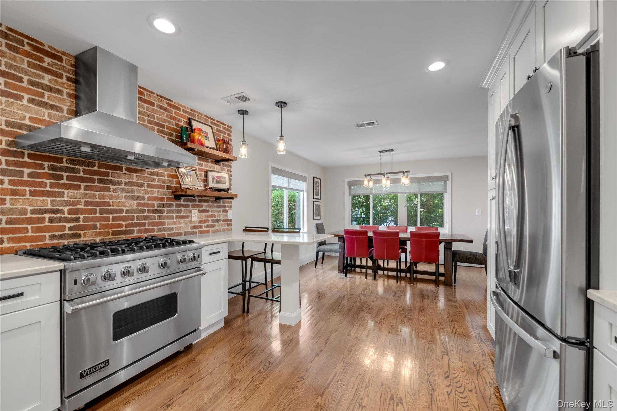 117 Soundview Drive