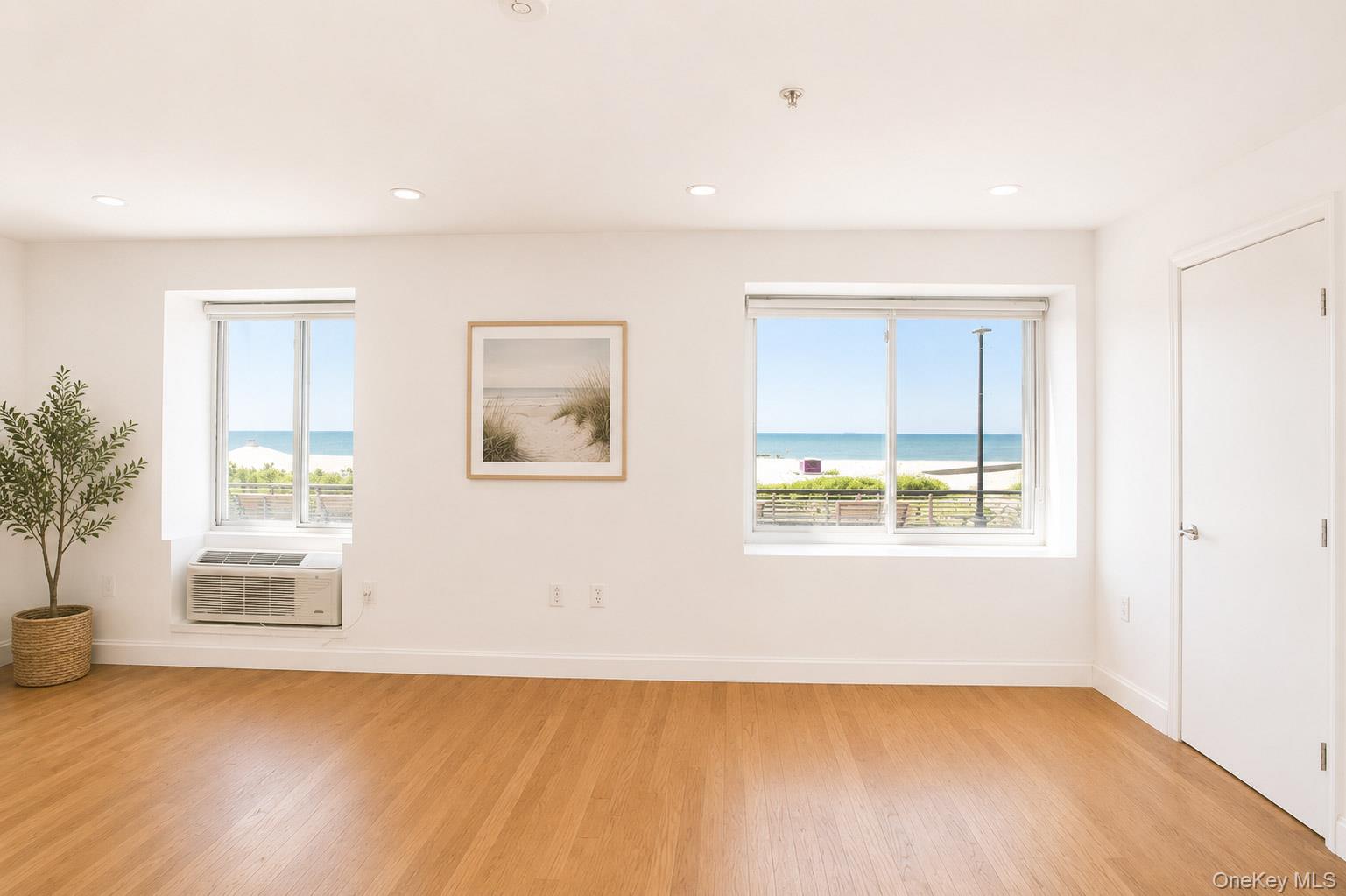 10 Franklin Boulevard Unit: 205