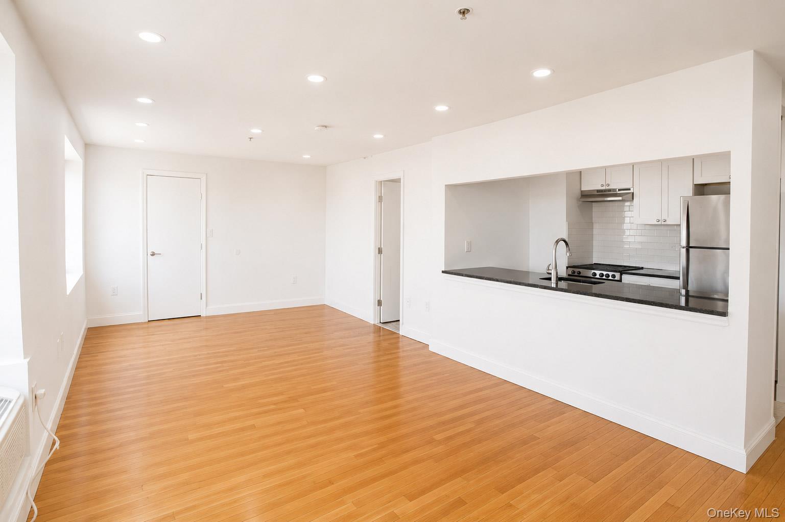 10 Franklin Boulevard Unit: 205