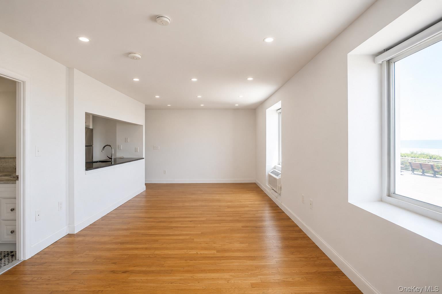 10 Franklin Boulevard Unit: 205