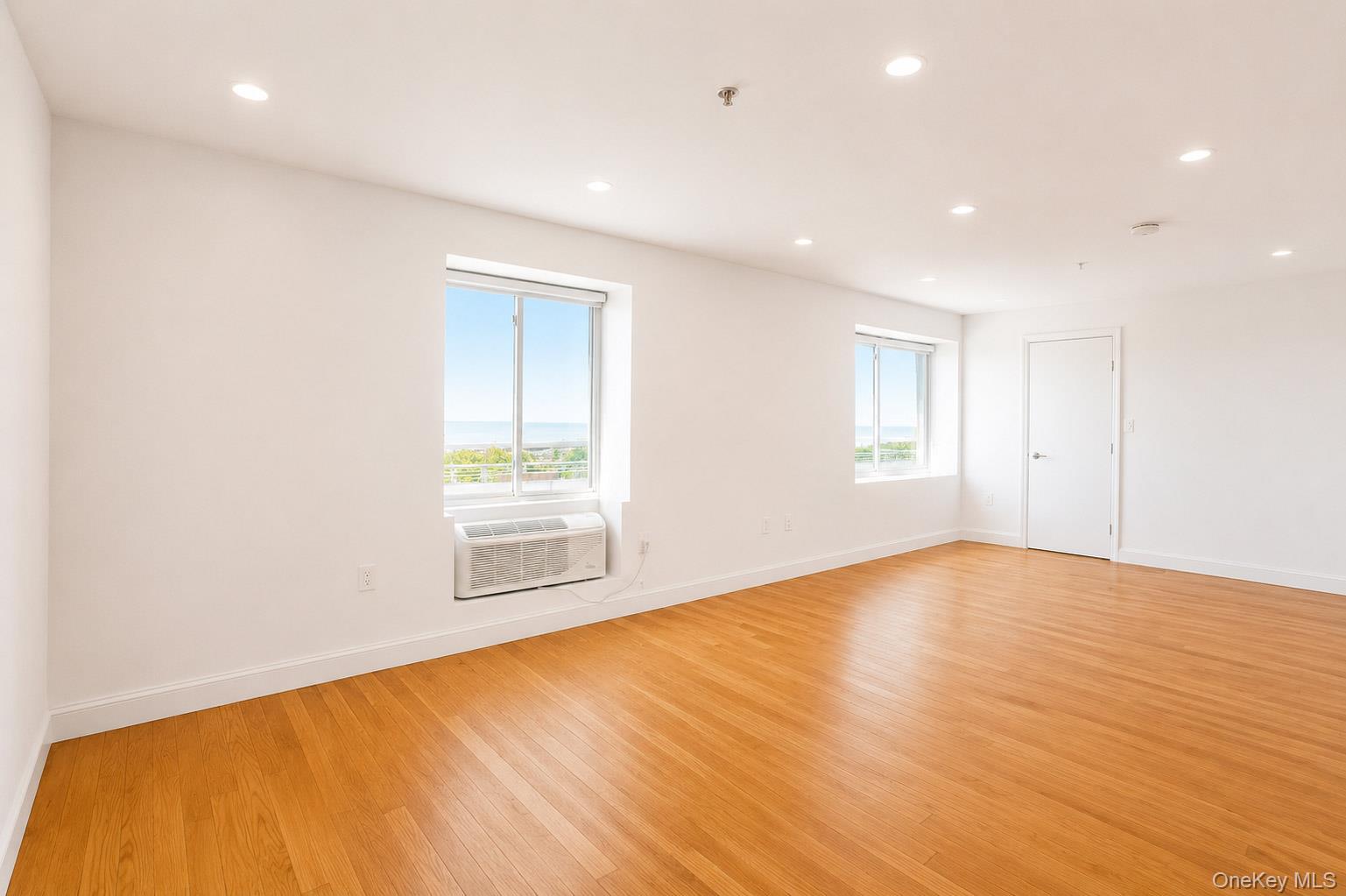10 Franklin Boulevard Unit: 205