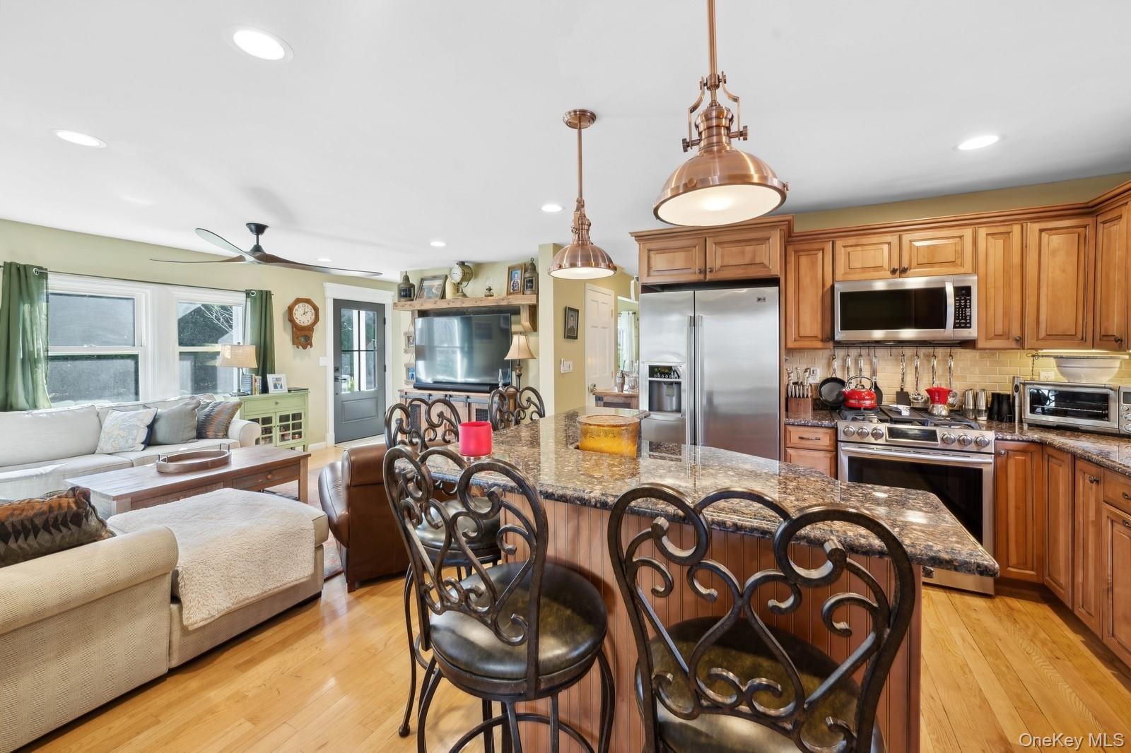 790 Peconic Bay Boulevard
