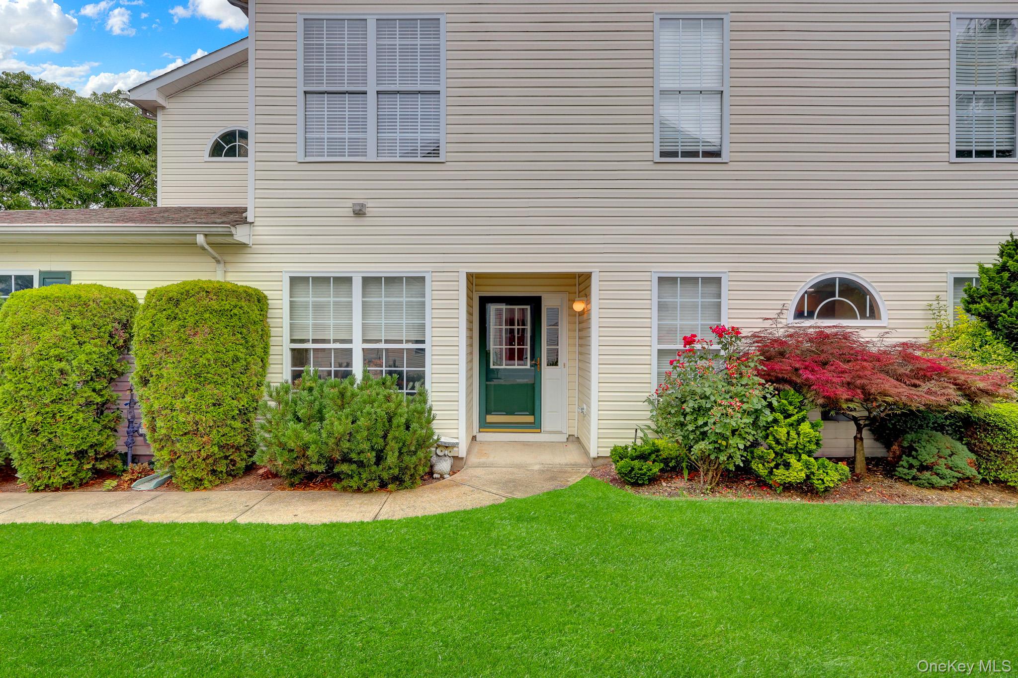 99 Constantine Way