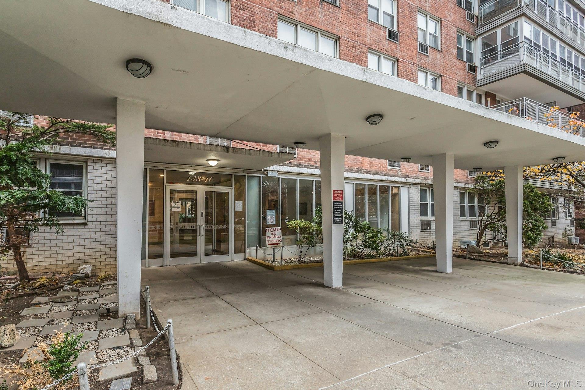 138-10 Franklin Avenue Unit: 9J