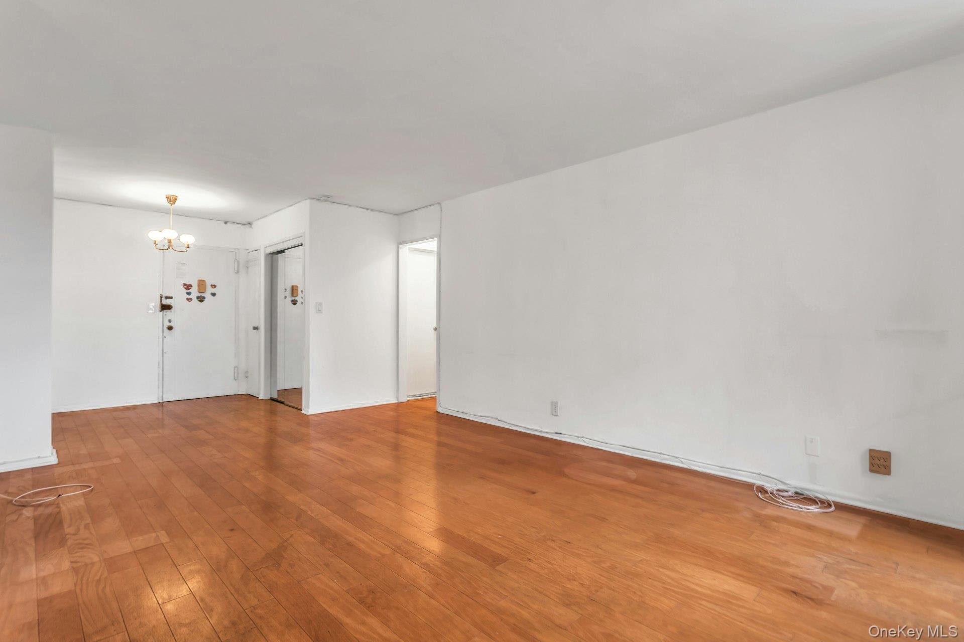 138-10 Franklin Avenue Unit: 9J
