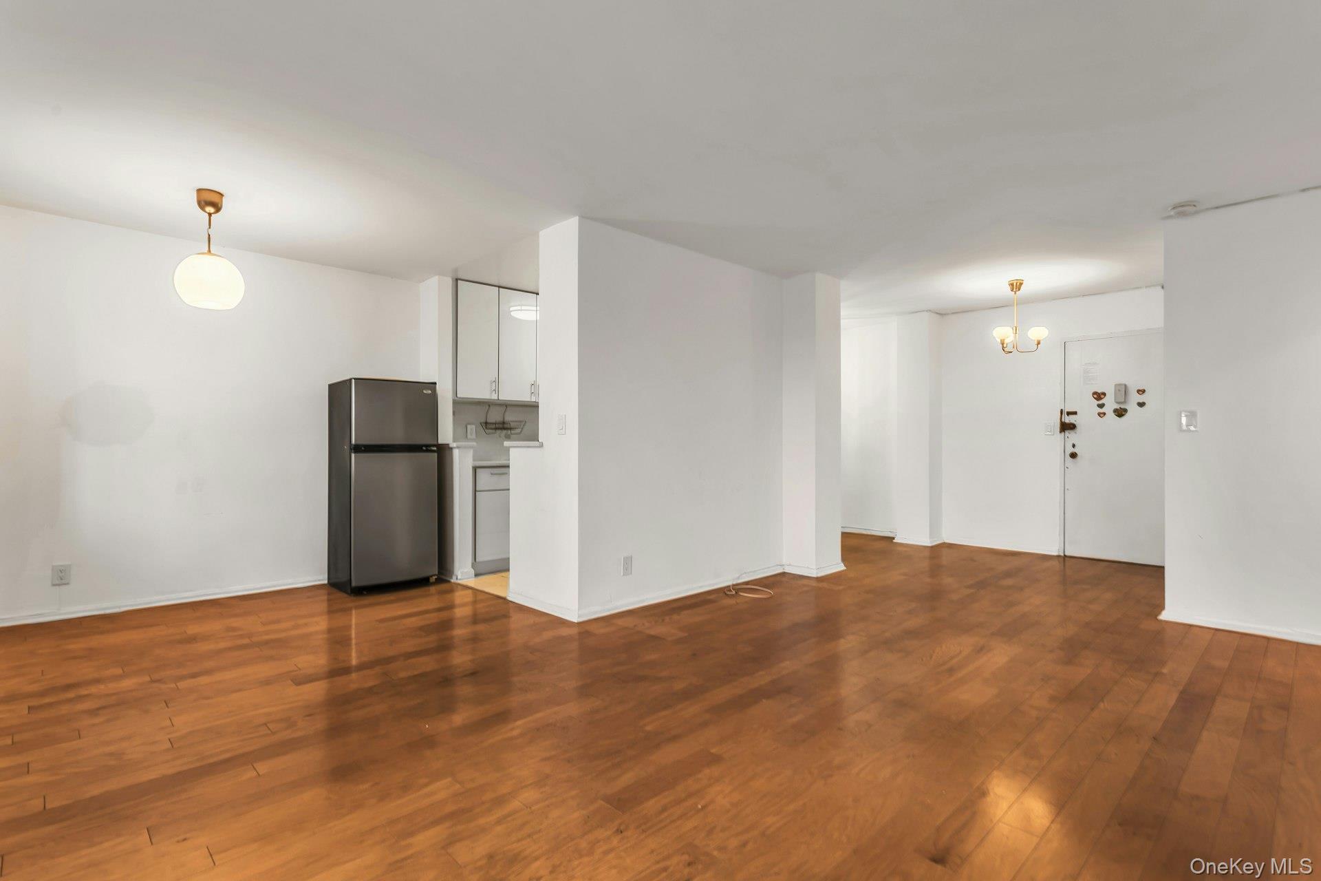138-10 Franklin Avenue Unit: 9J