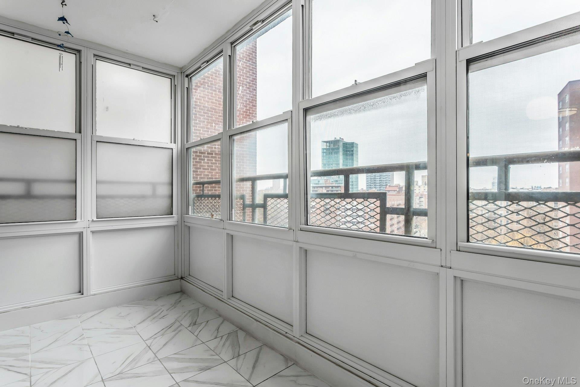 138-10 Franklin Avenue Unit: 9J