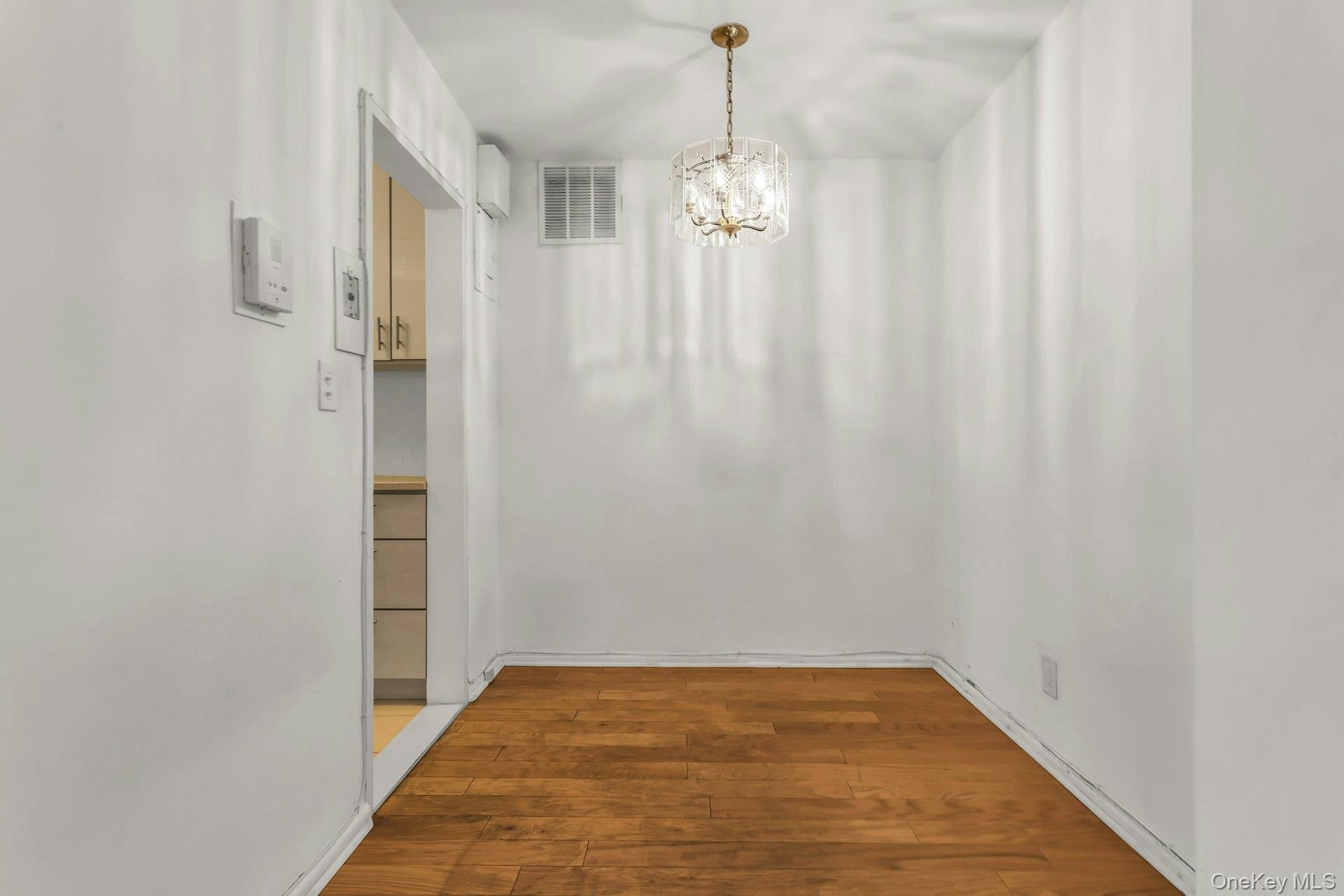 138-10 Franklin Avenue Unit: 9J
