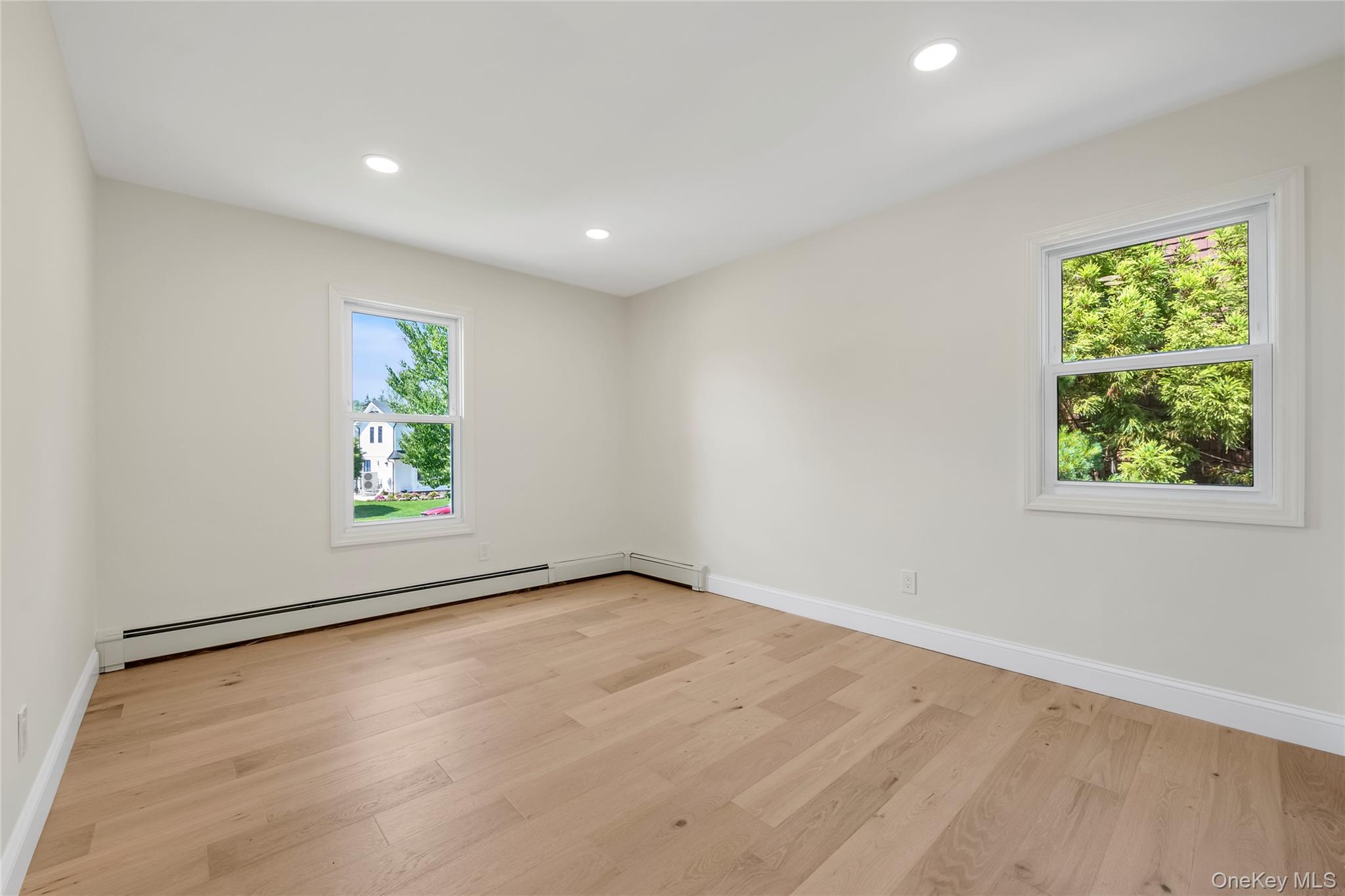 19 Carriage Road