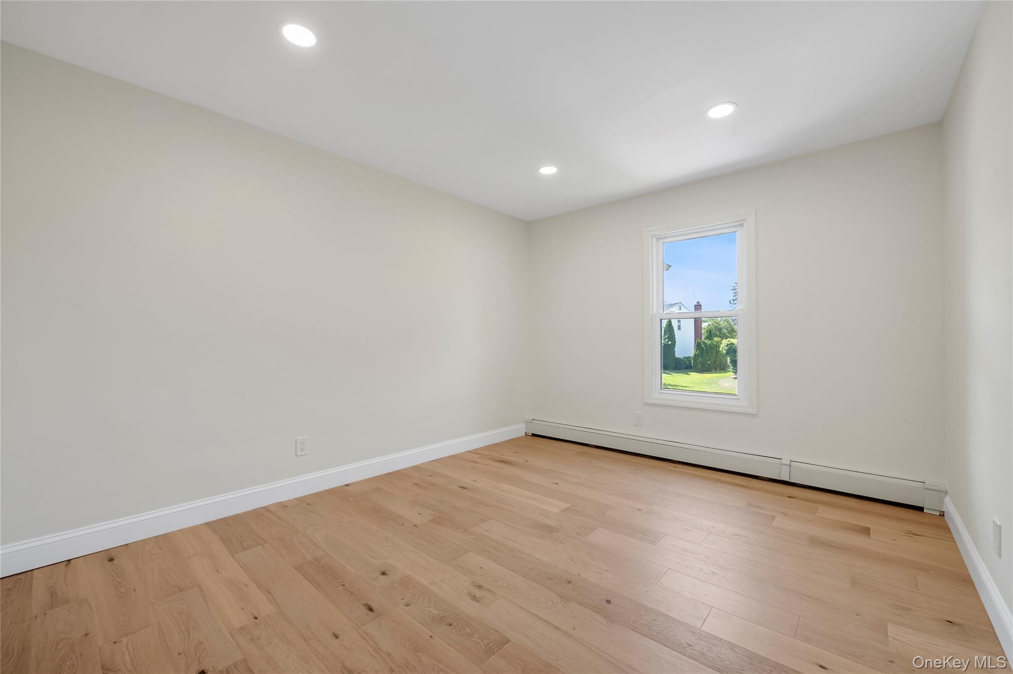 19 Carriage Road