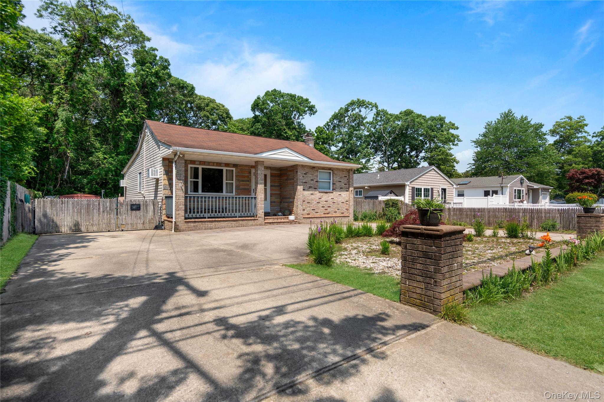 32 Juniper Avenue