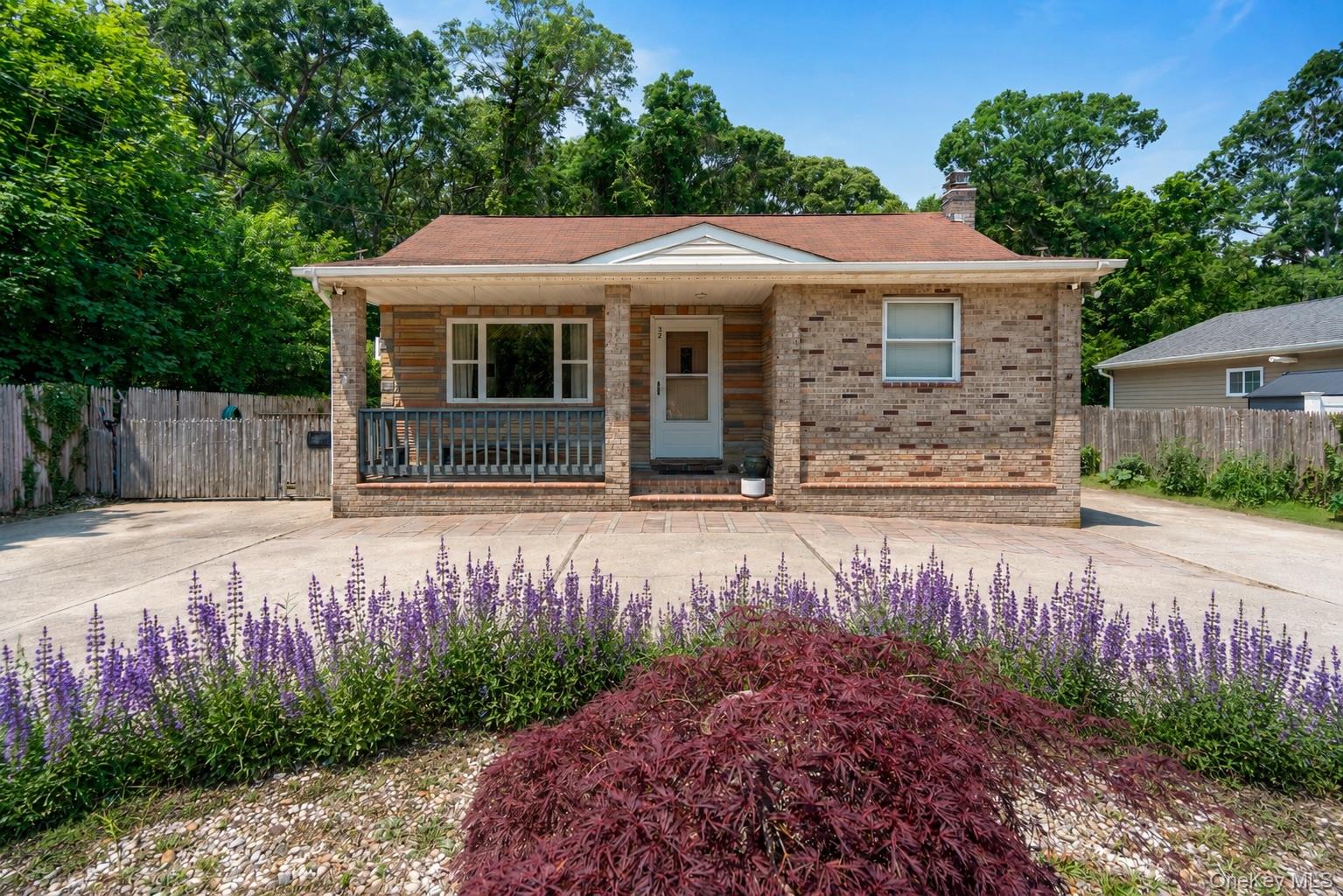 32 Juniper Avenue