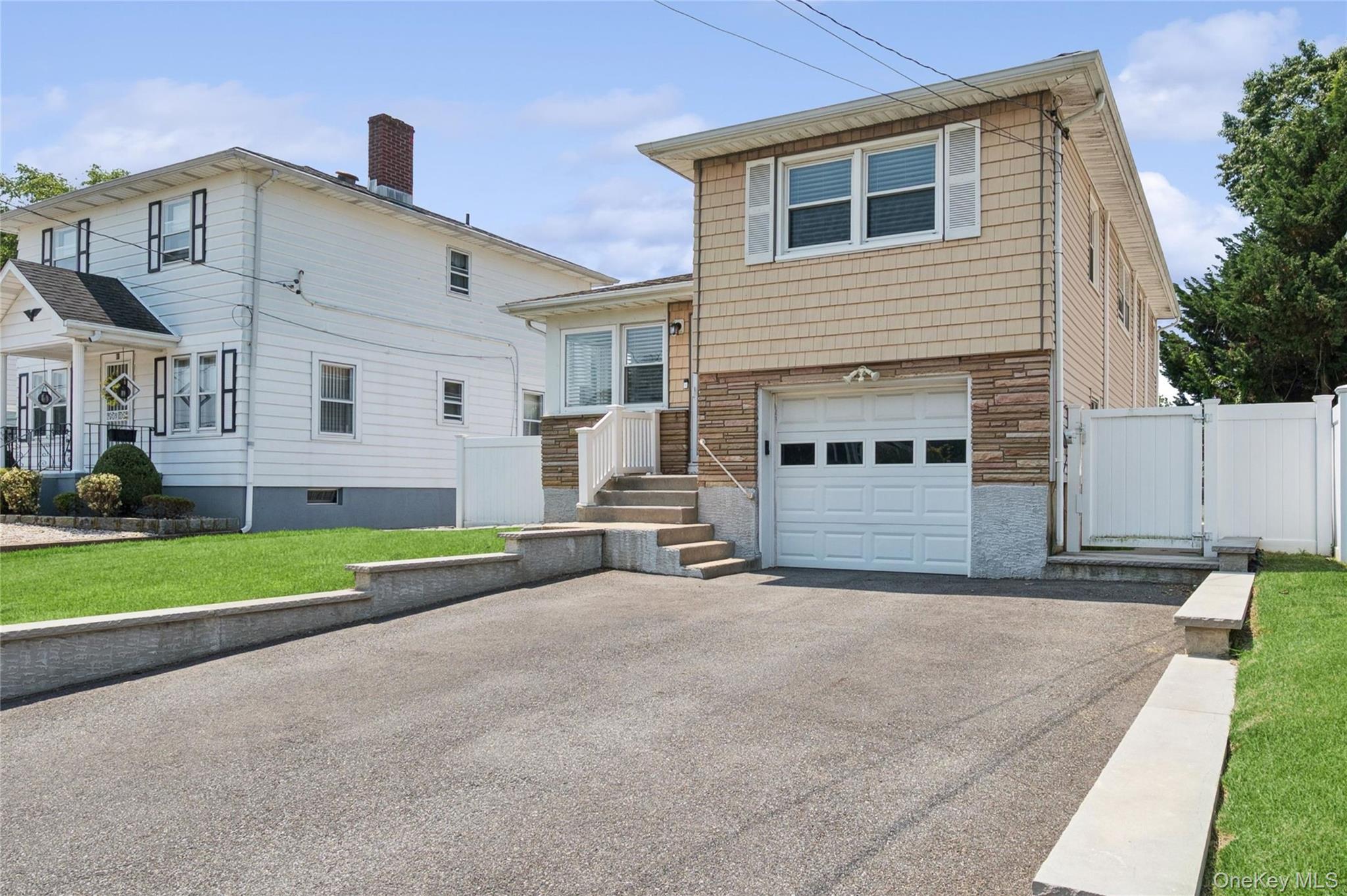 83 Scarcliffe Drive