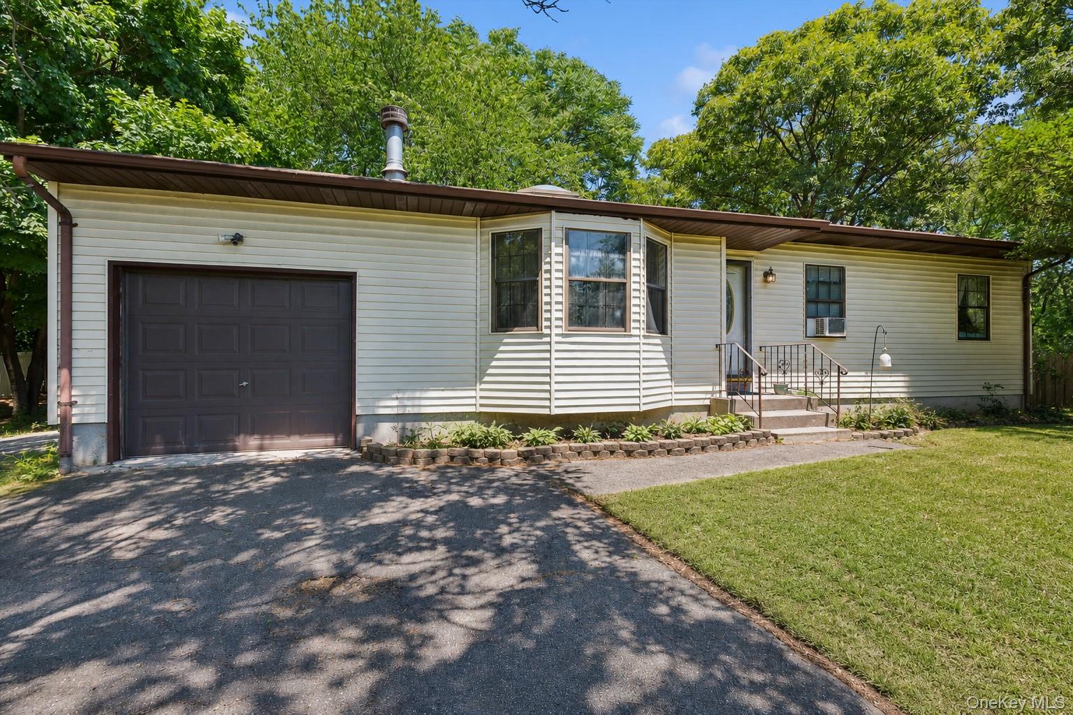 111 S Coleman Road