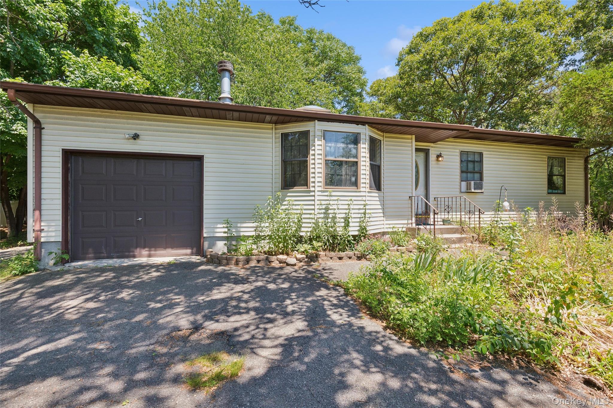 111 S Coleman Road