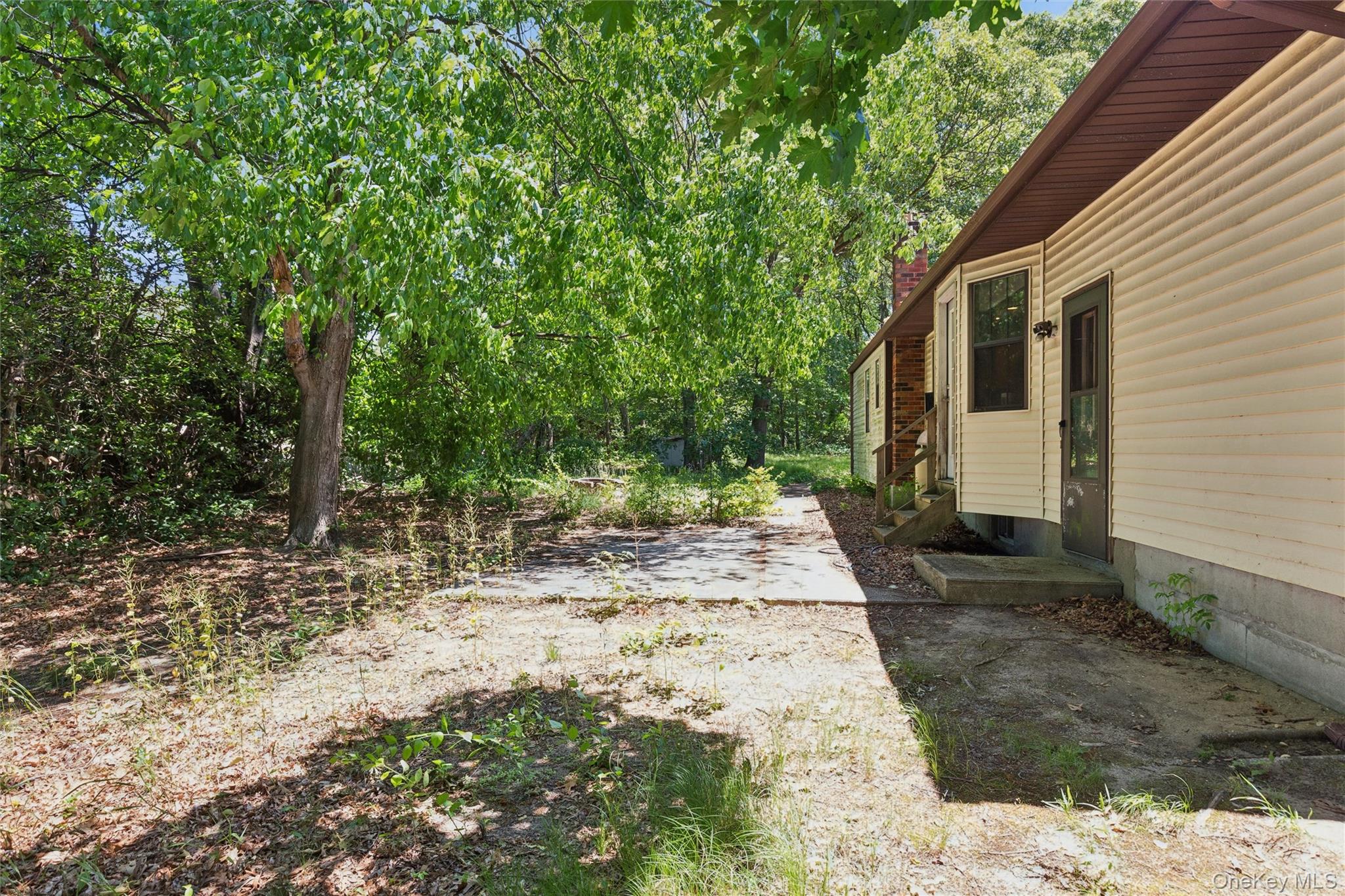 111 S Coleman Road