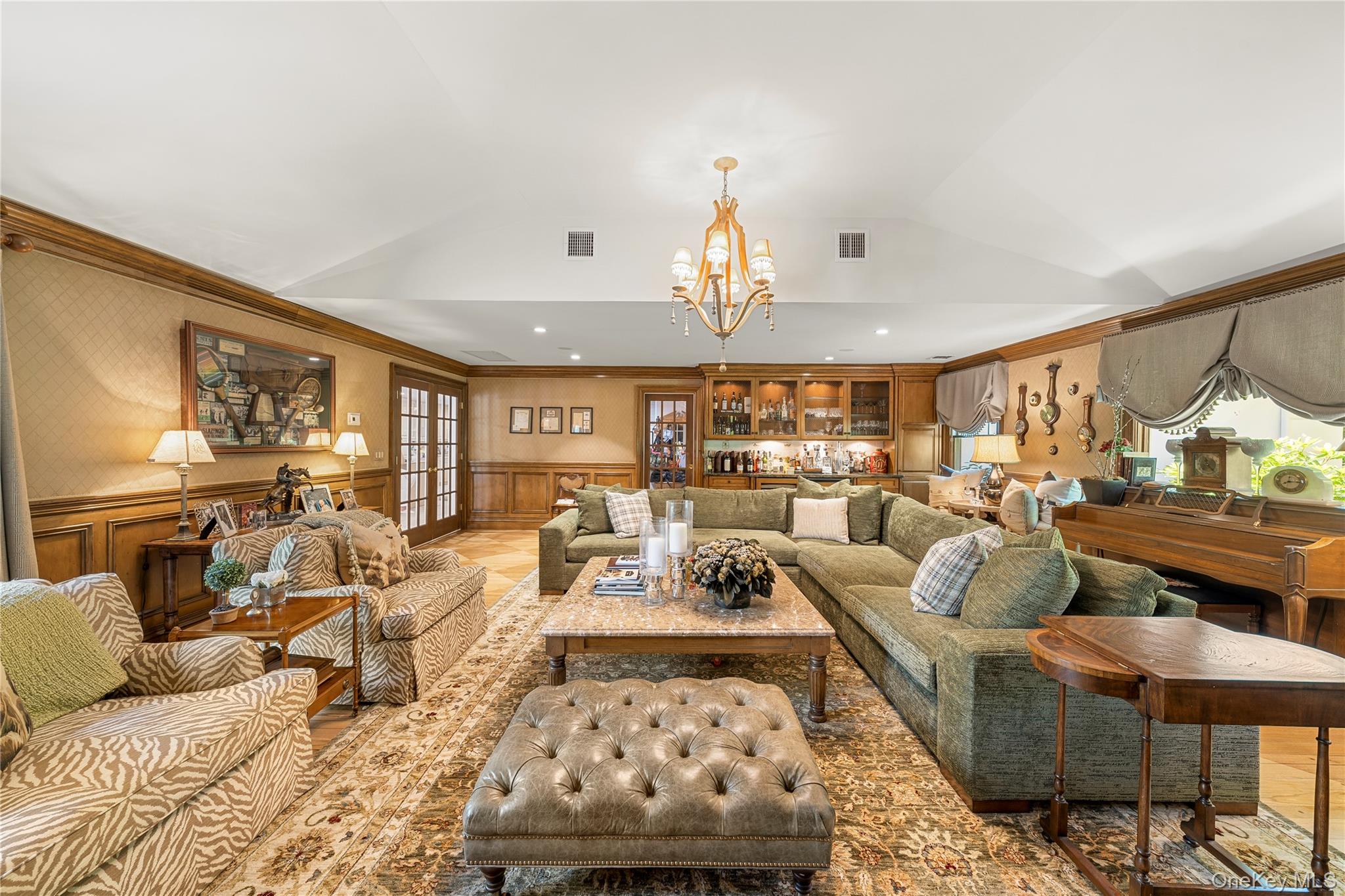 5 Hemlock Drive