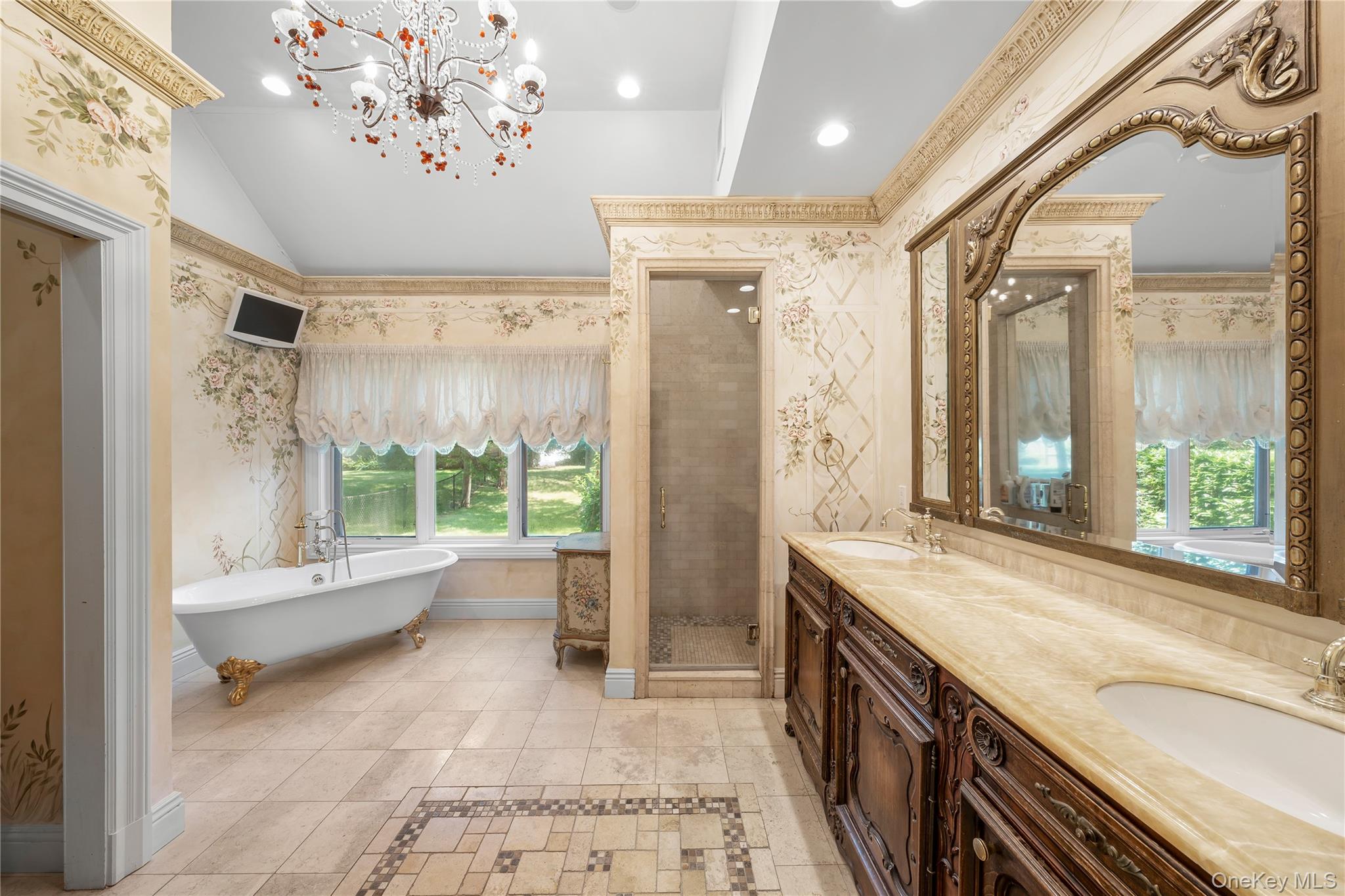 5 Hemlock Drive