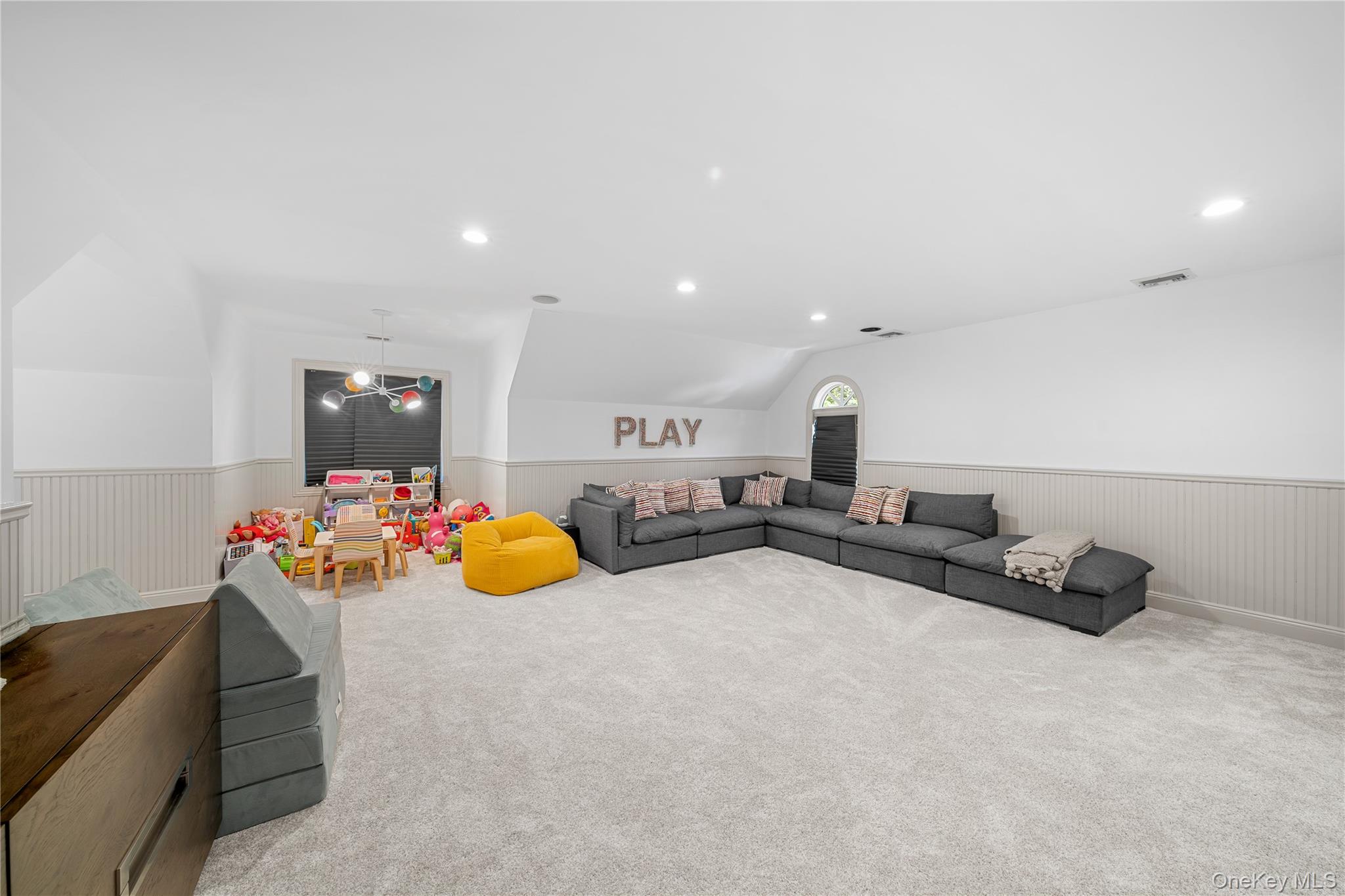 5 Hemlock Drive