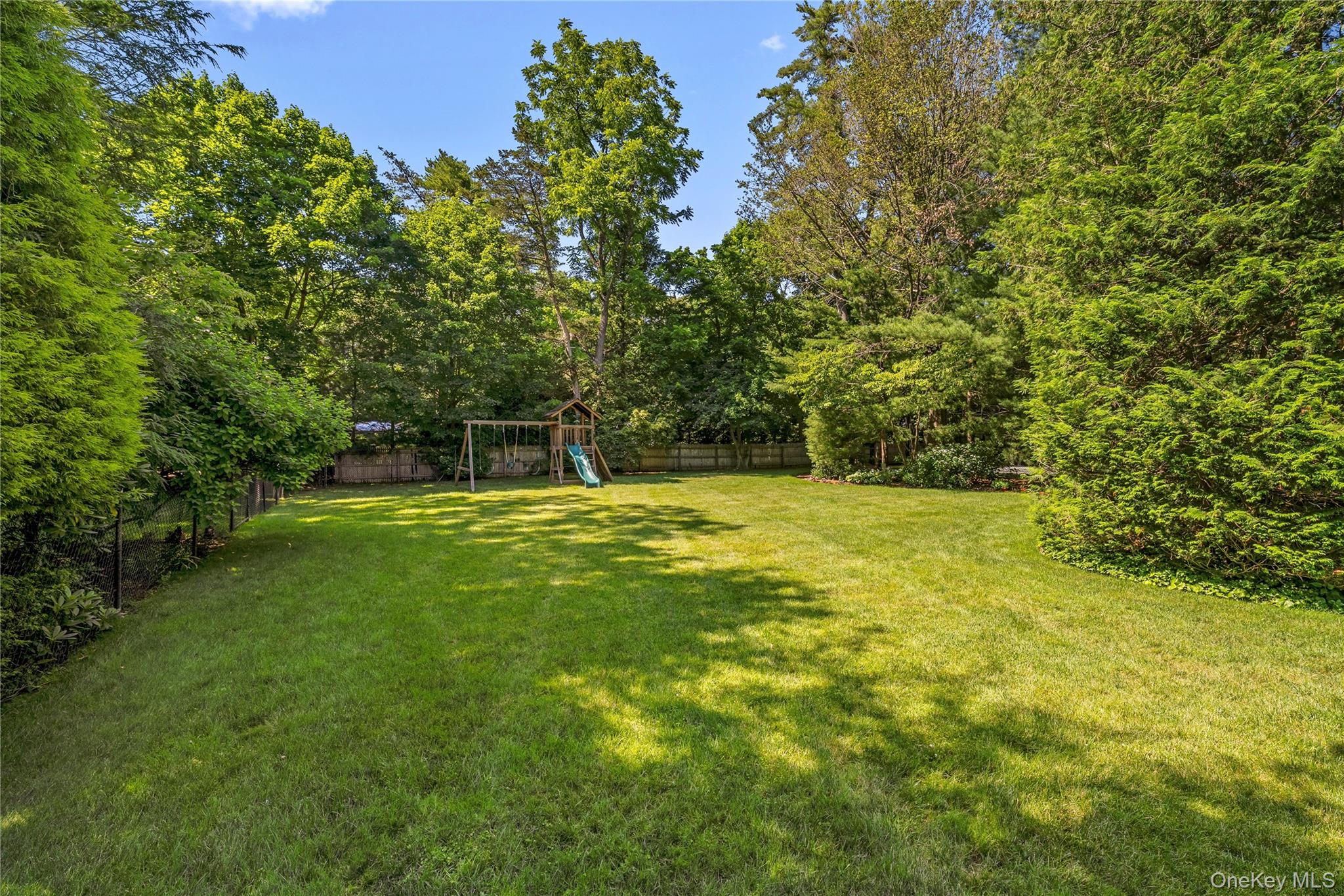 5 Hemlock Drive