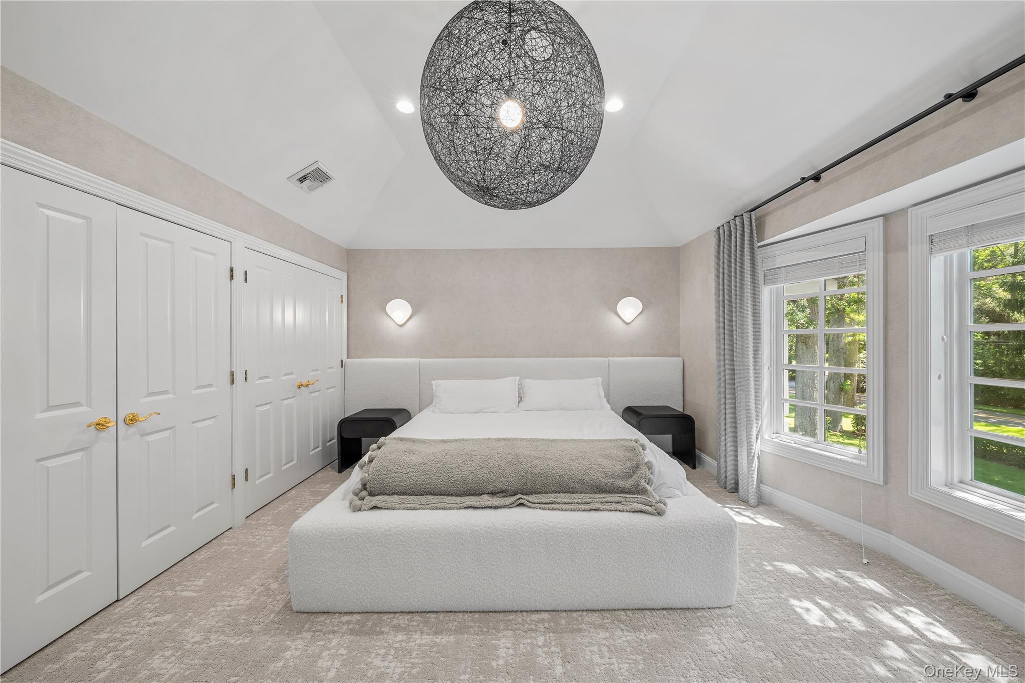 5 Hemlock Drive