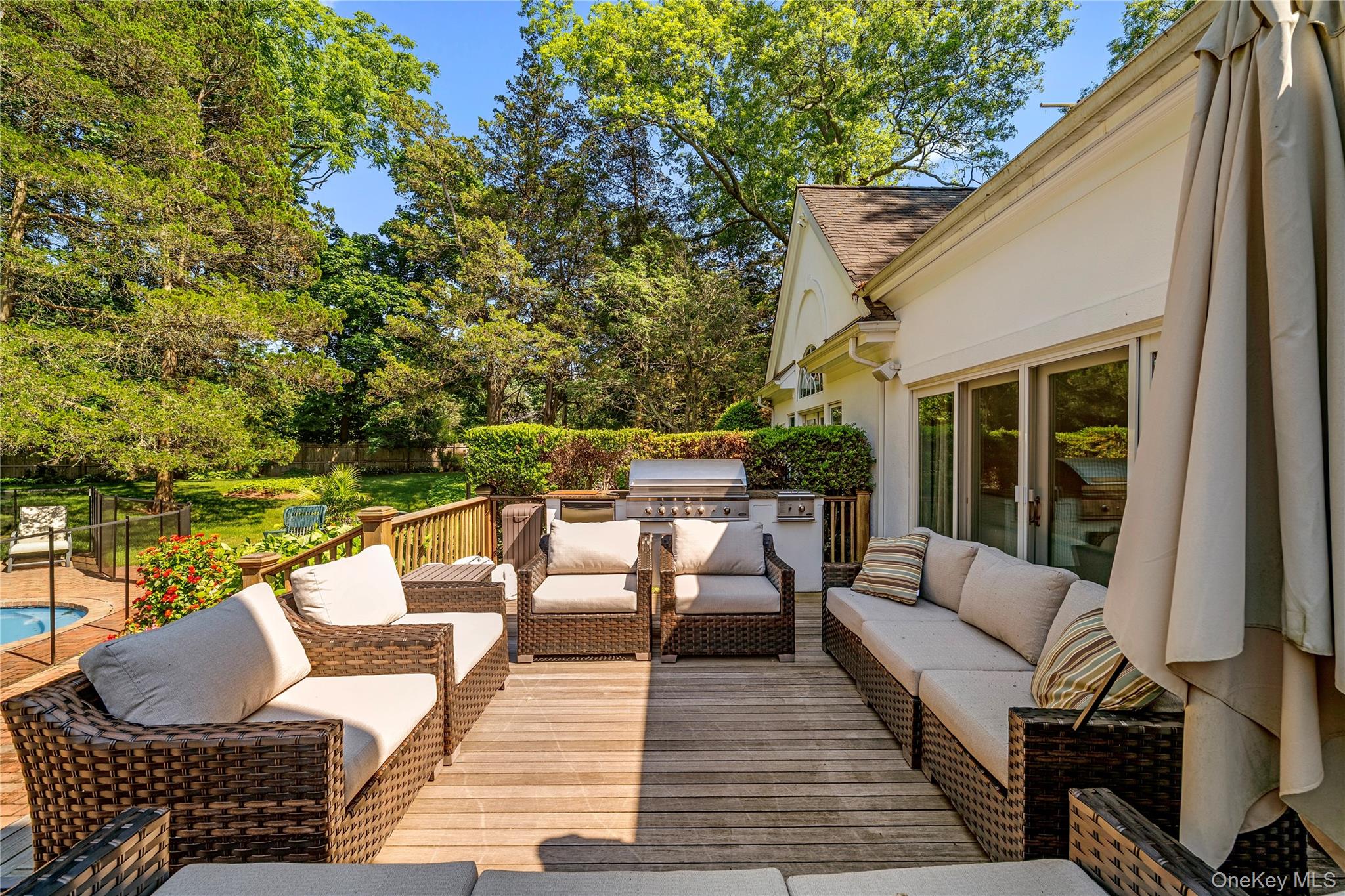 5 Hemlock Drive