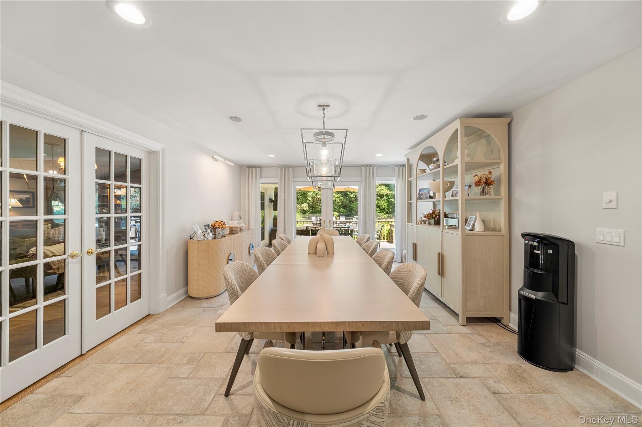 5 Hemlock Drive