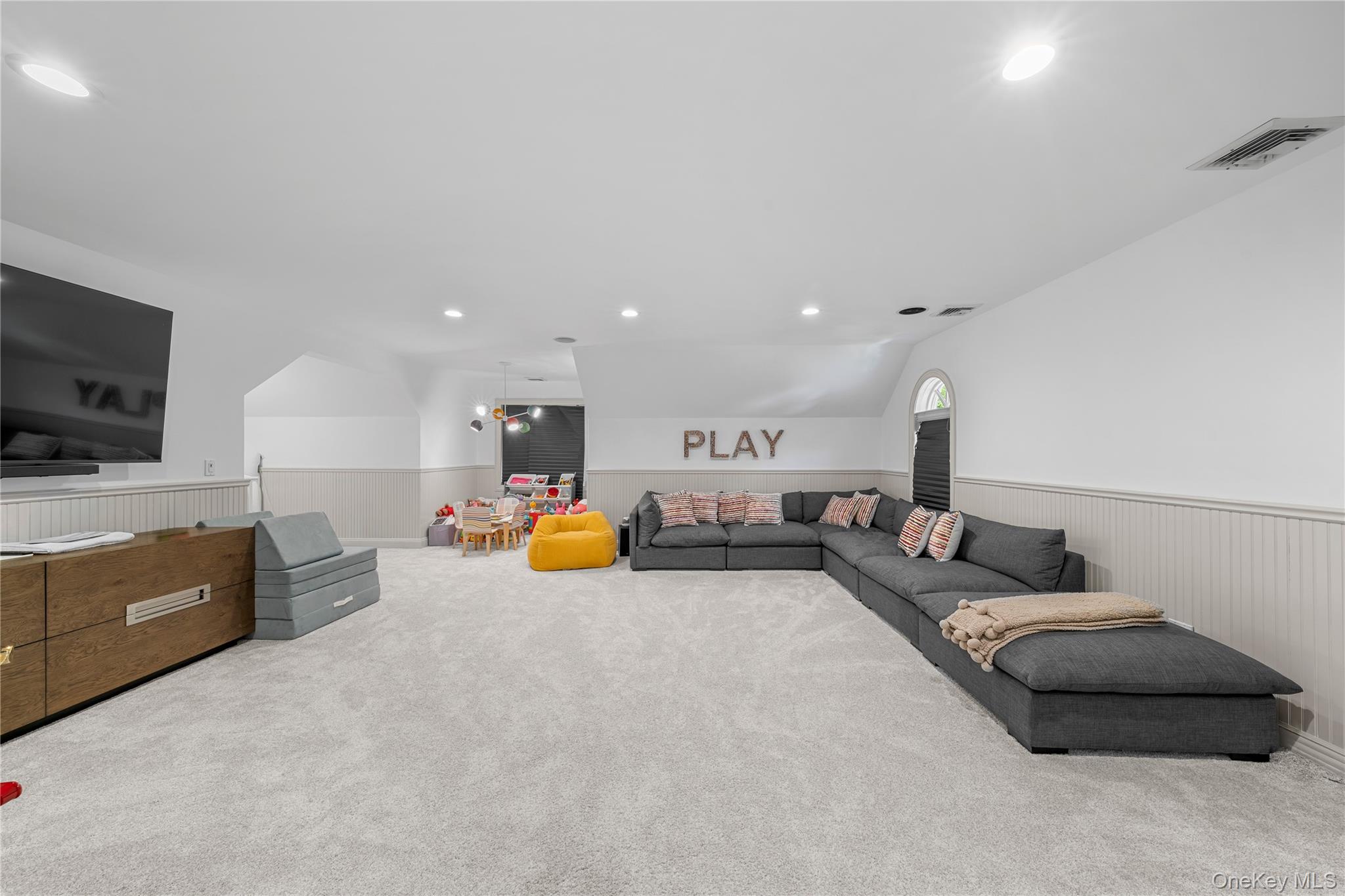 5 Hemlock Drive