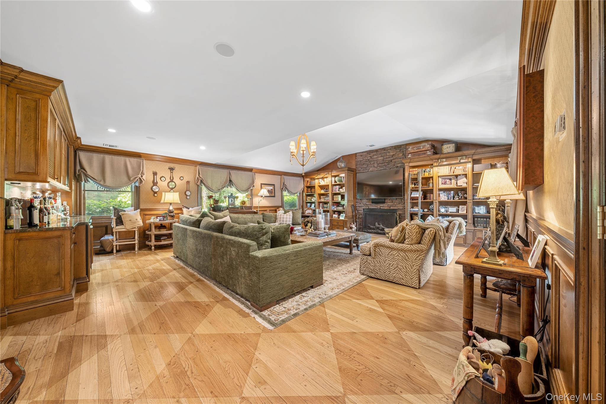 5 Hemlock Drive