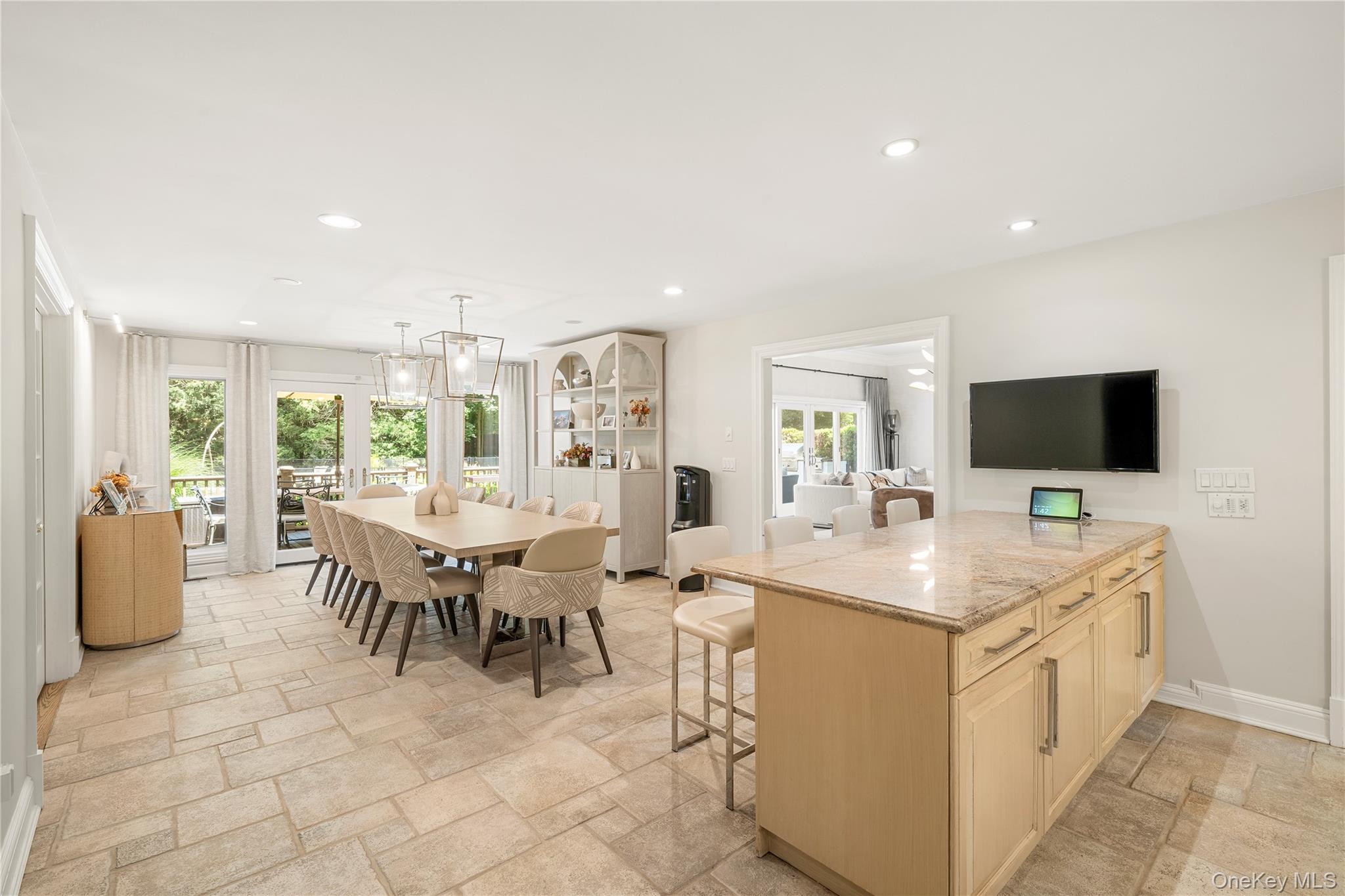 5 Hemlock Drive