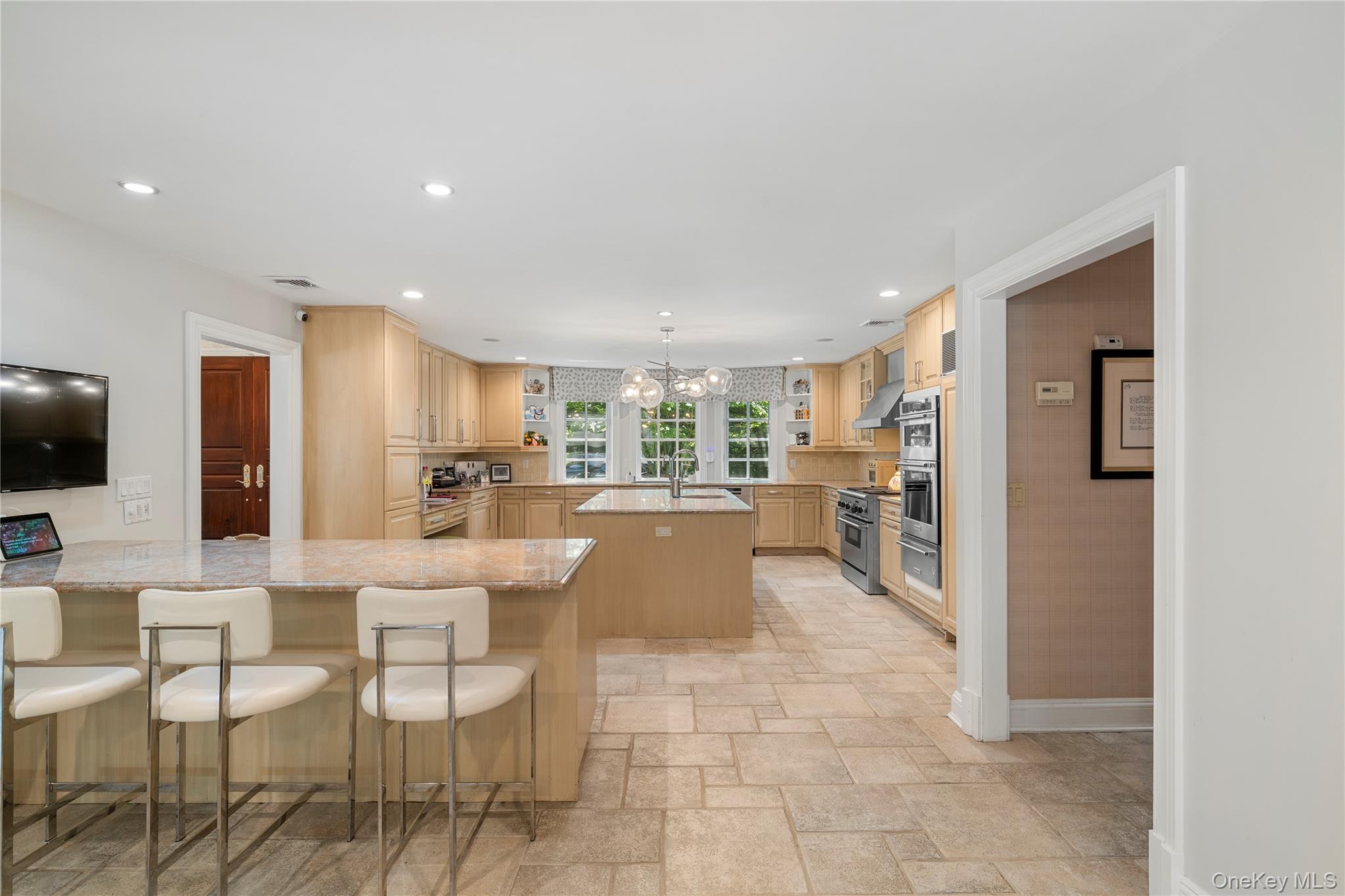 5 Hemlock Drive