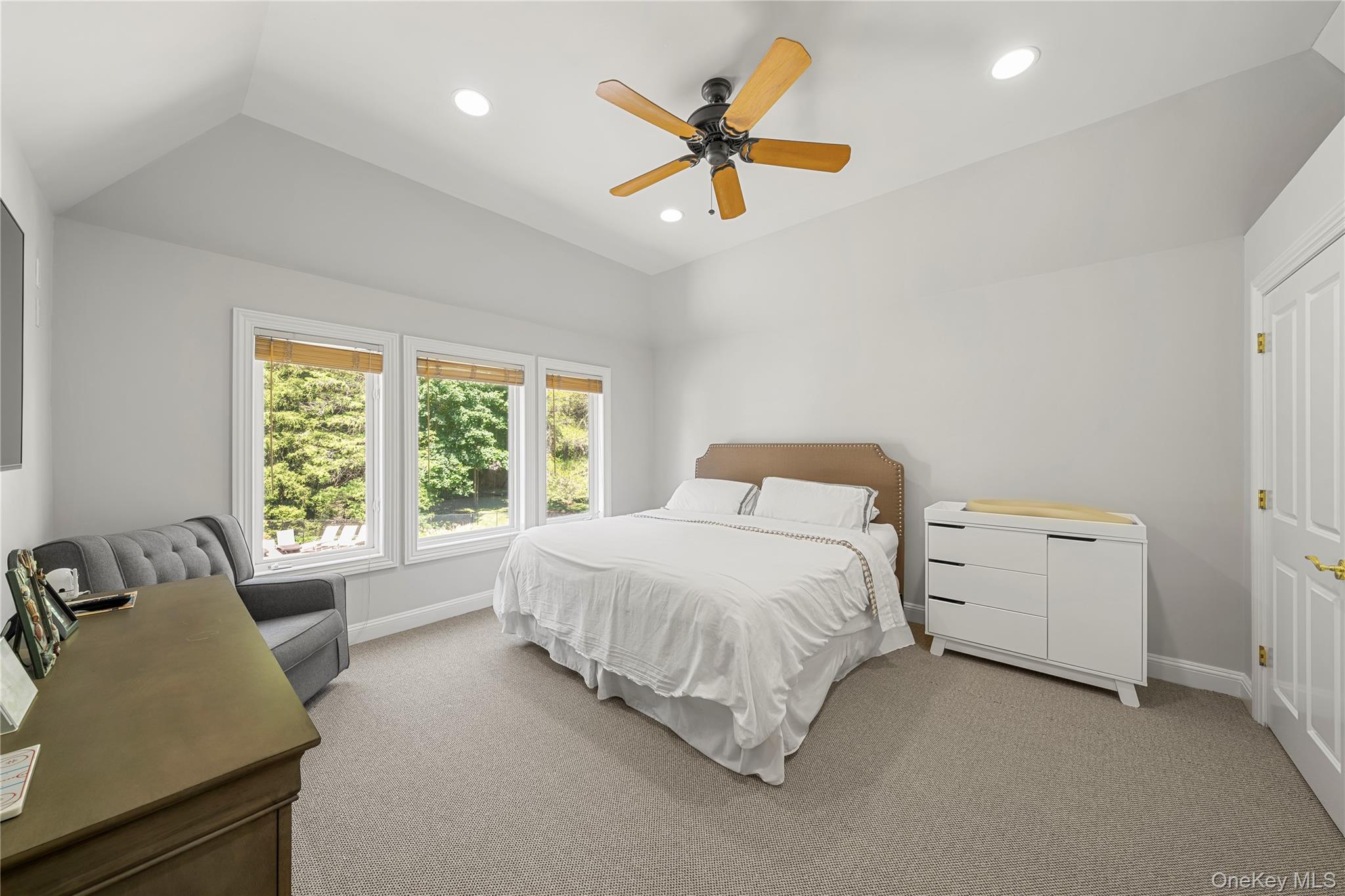 5 Hemlock Drive