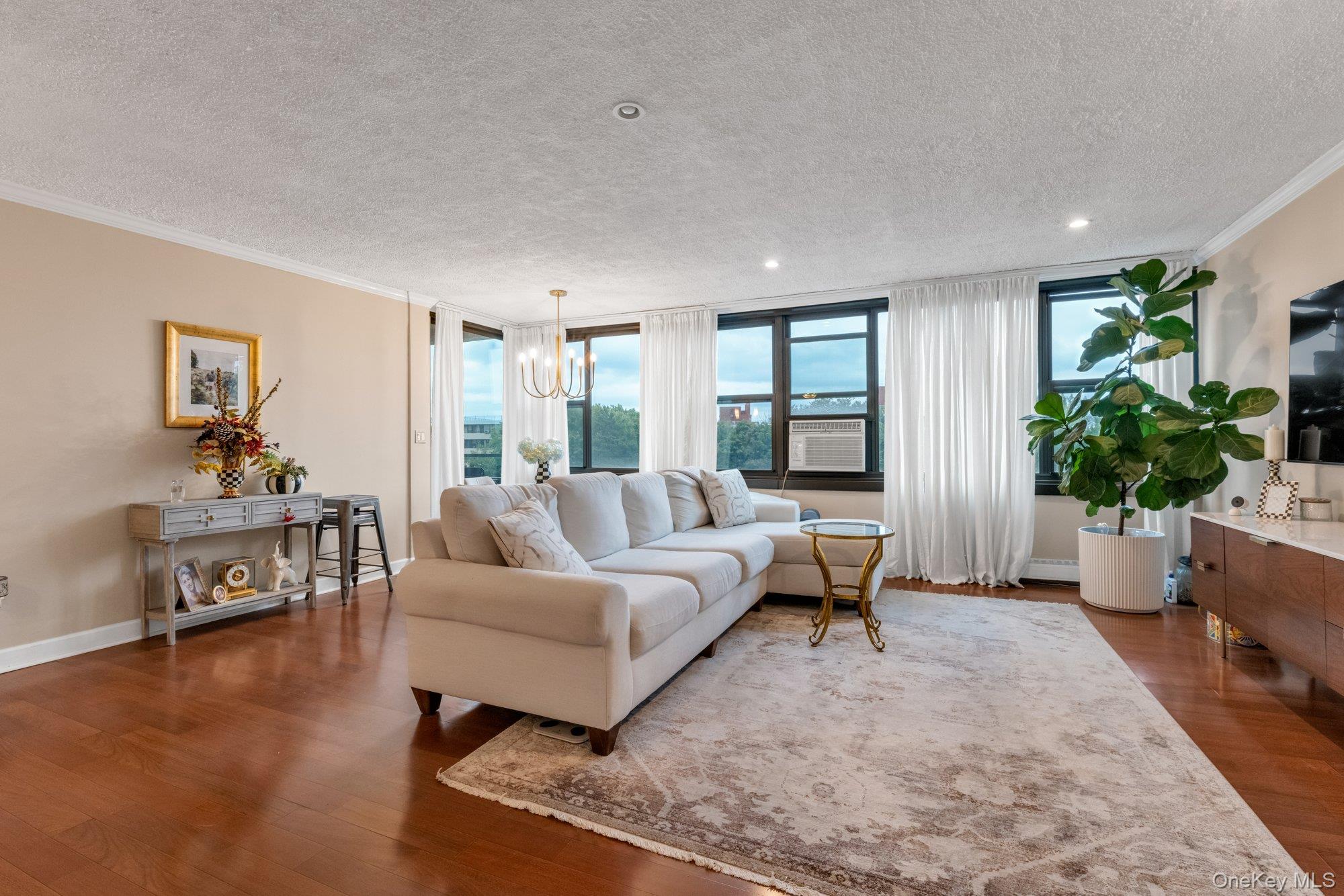 10-24 166 St. Street Unit: 7C