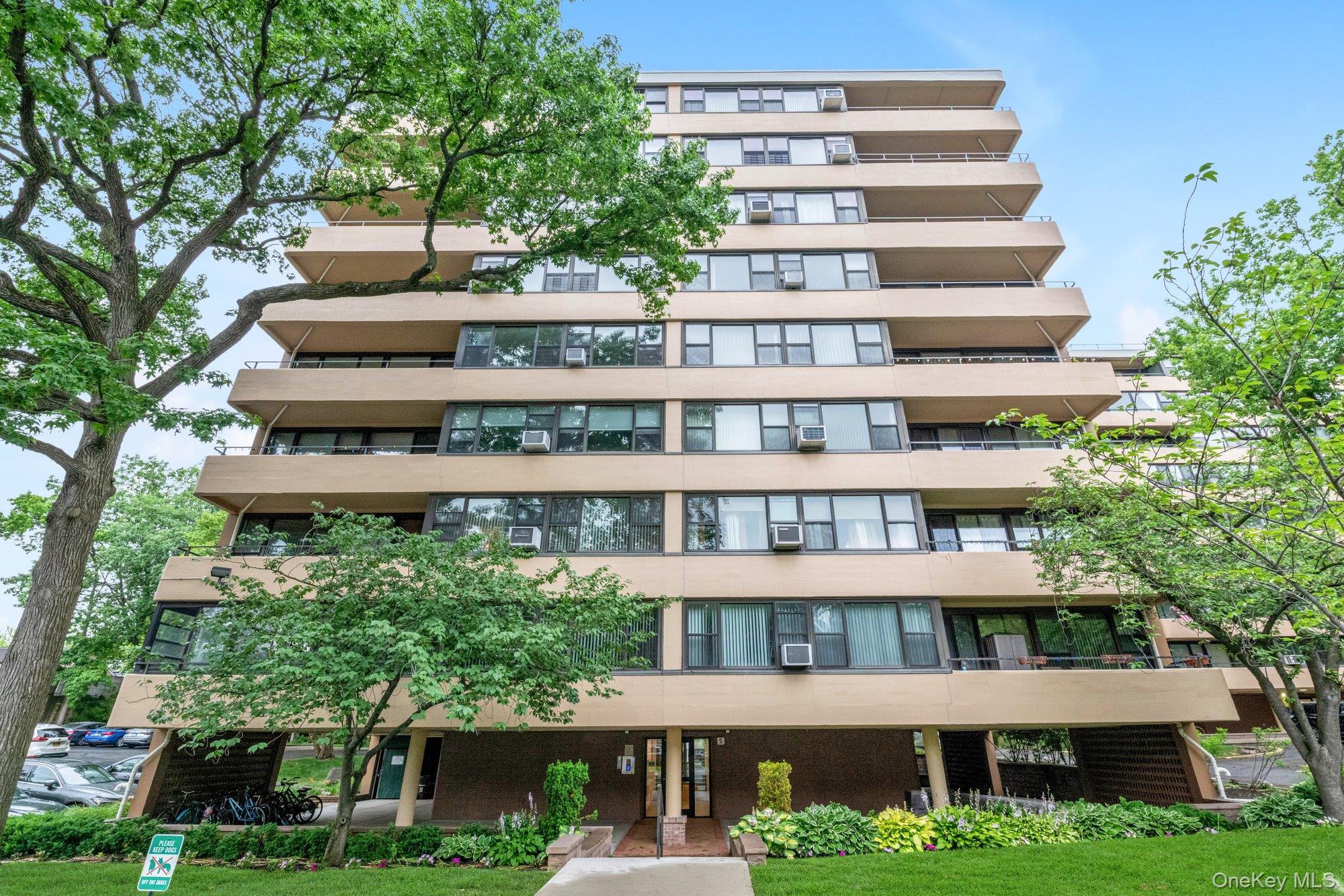 10-24 166 St. Street Unit: 7C