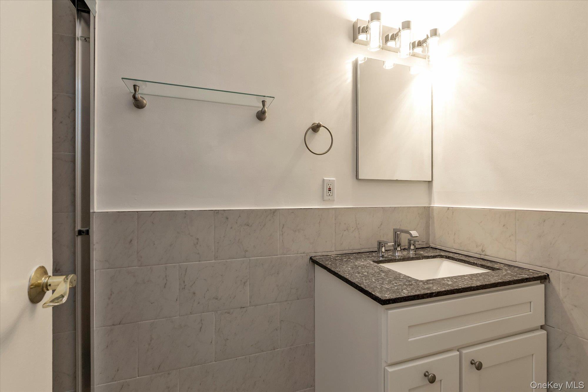 750 Lido Boulevard Unit: 71B