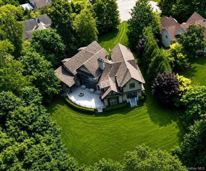 5 Buckingham Court