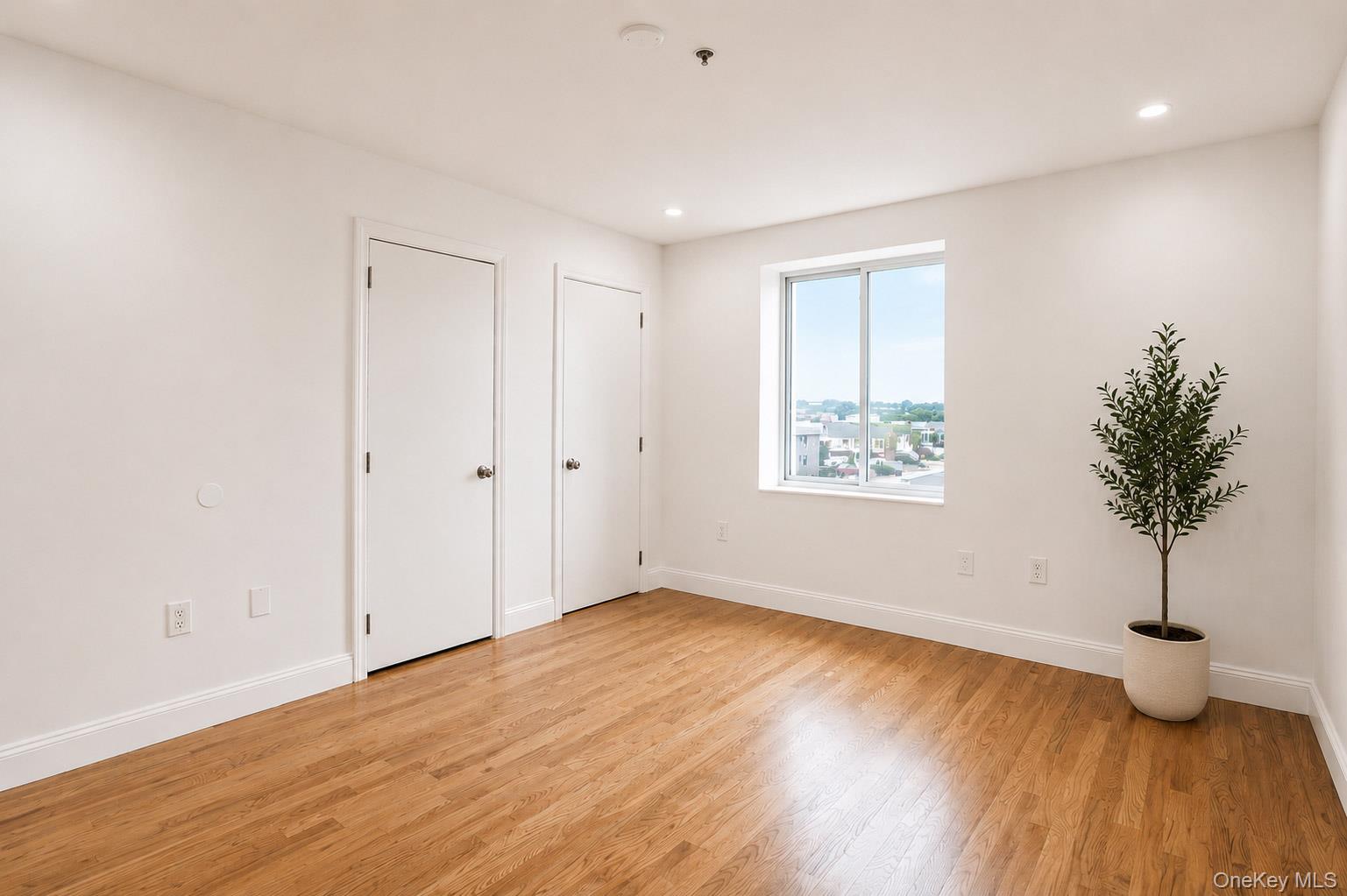 10 Franklin Boulevard Unit: 412