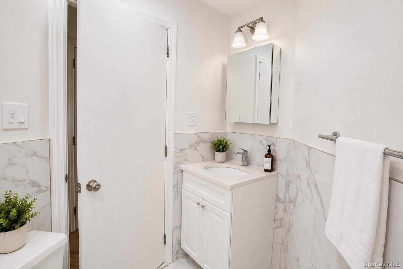 10 Franklin Boulevard Unit: 412