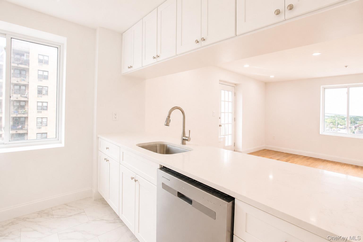10 Franklin Boulevard Unit: 412