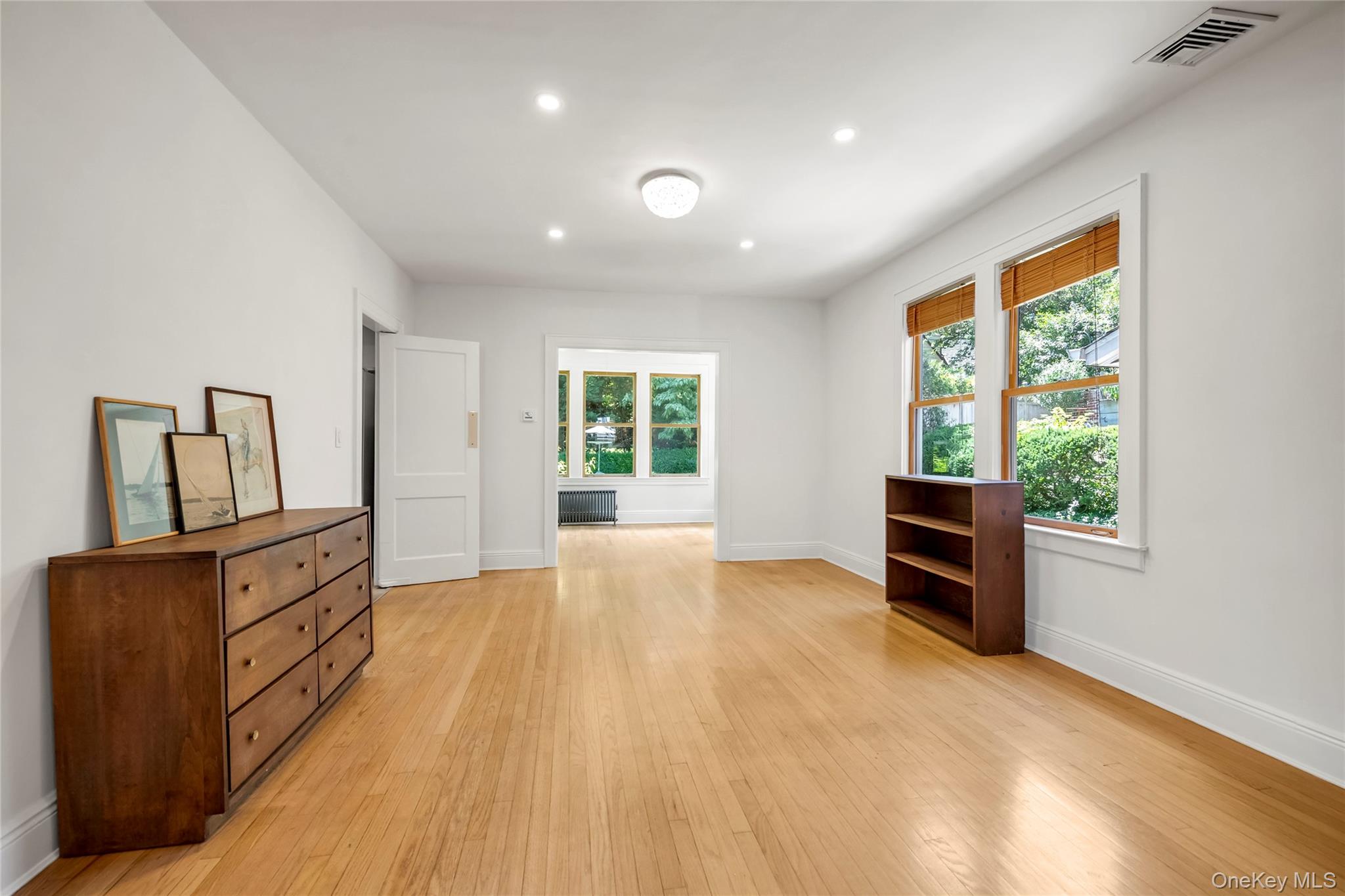 328 Manor Road