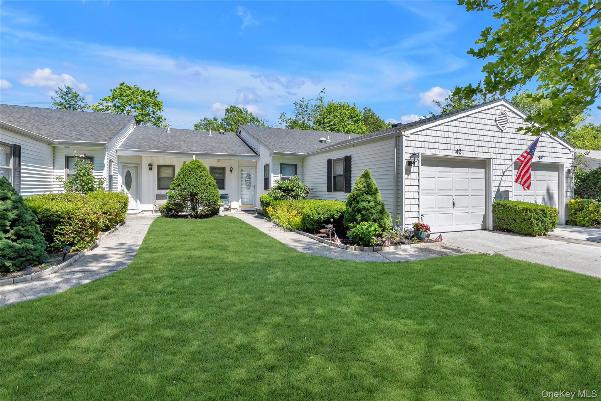 42 Knolls Drive