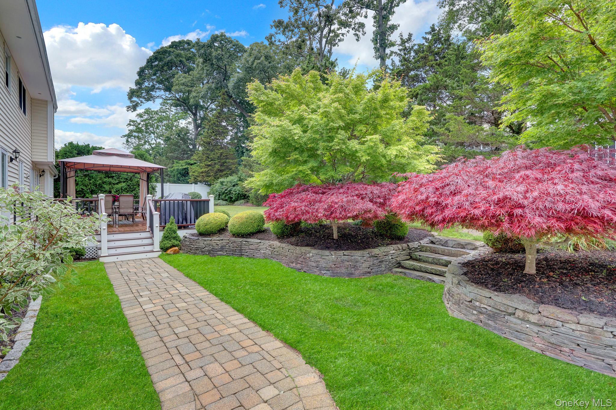 9 Briar Path
